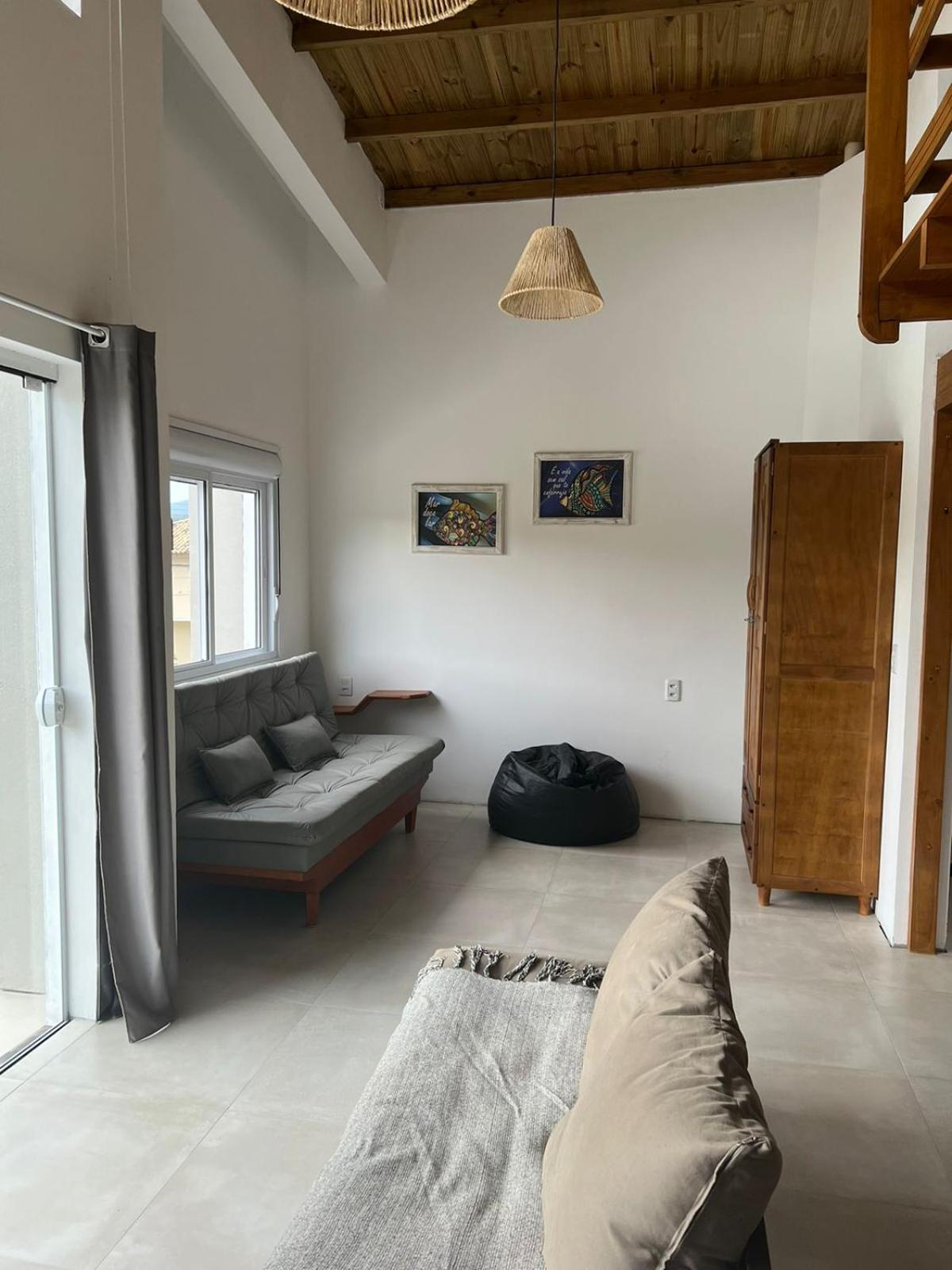 Perto areia praia Ferrugem Barrinha Loft