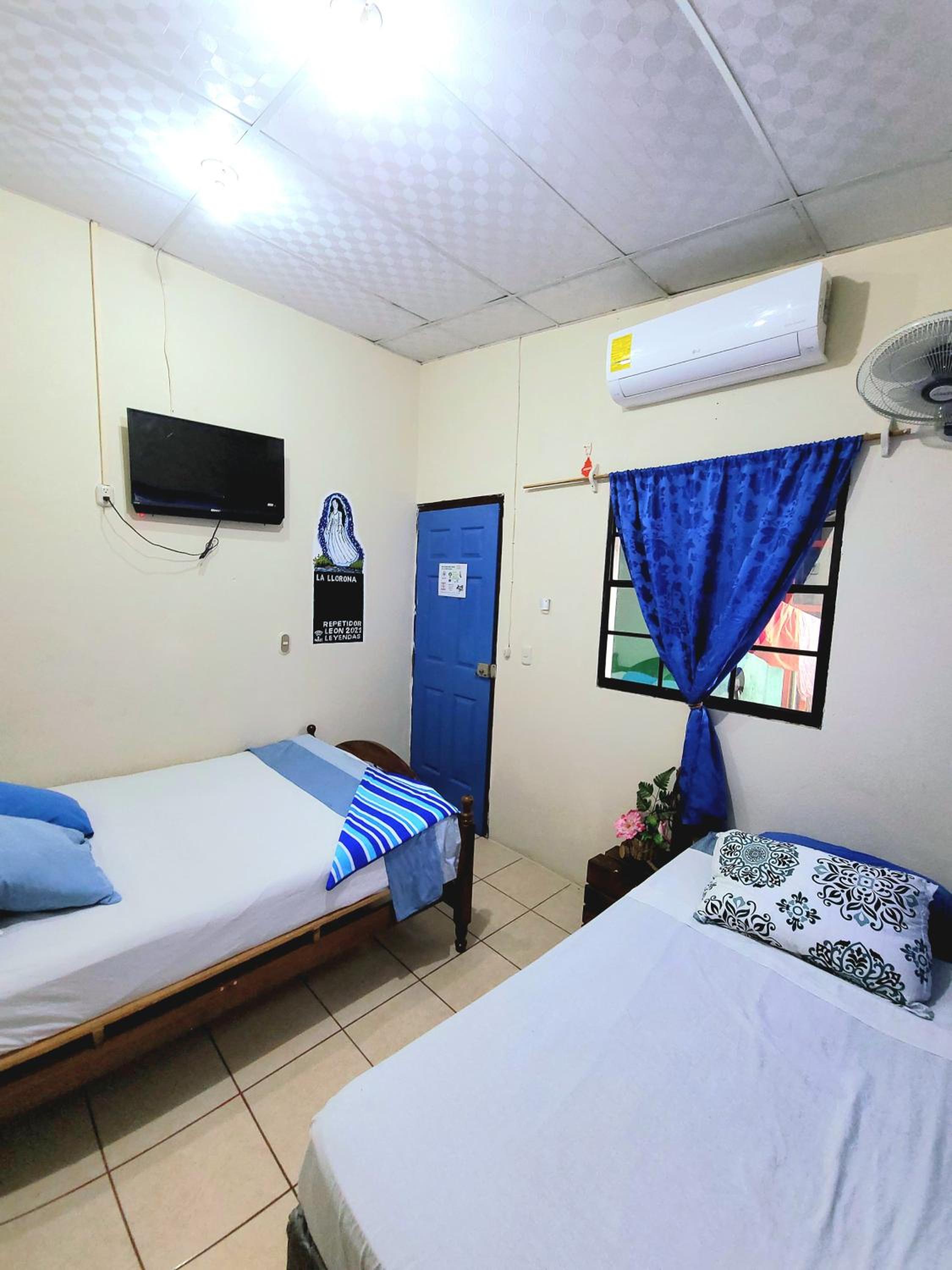 Hostal Leyendas