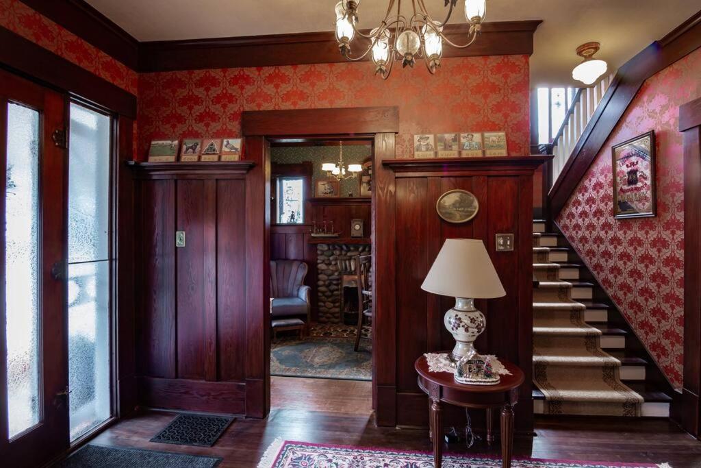 The Hazelhouse