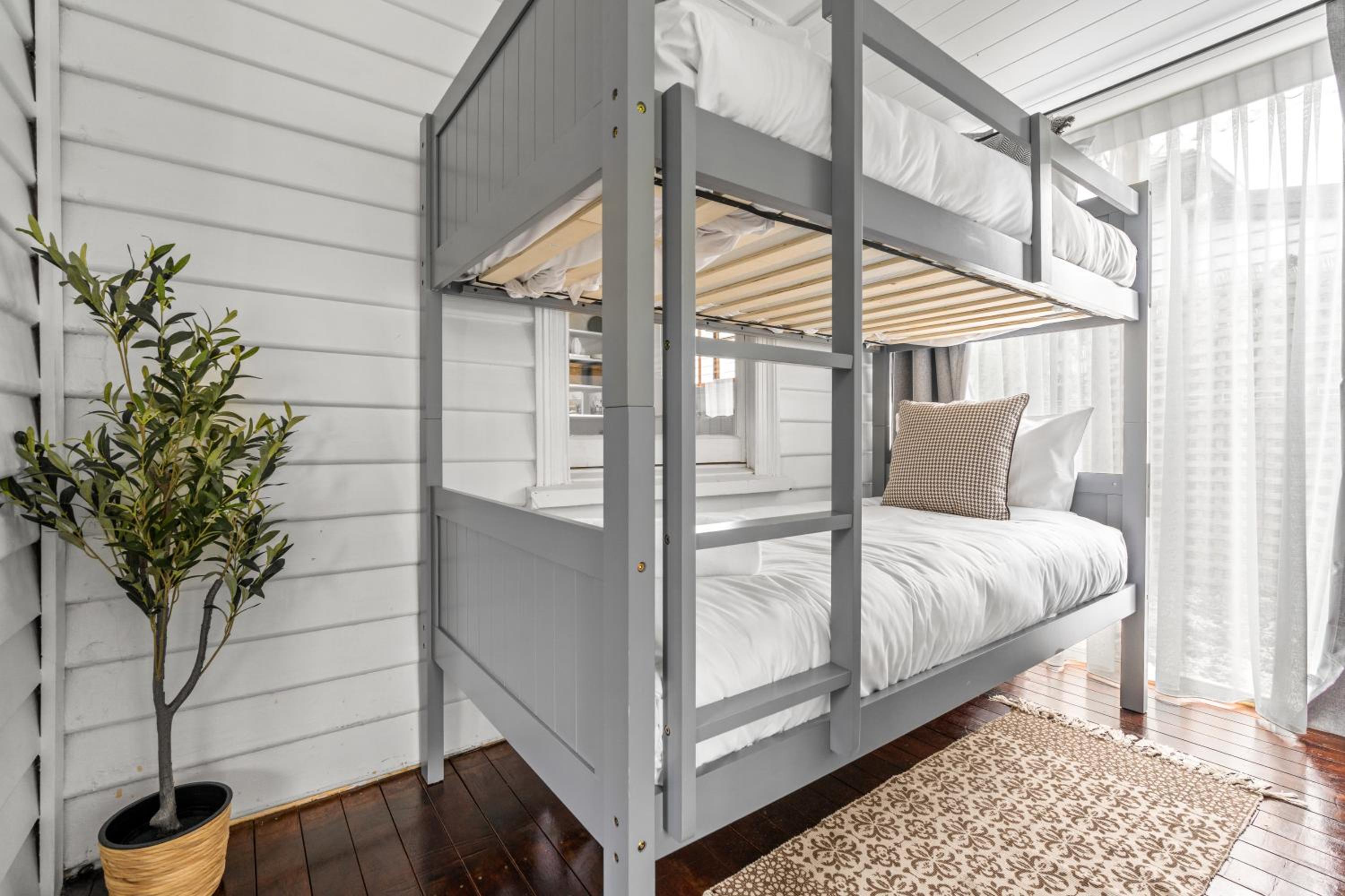 Tranquil Launceston Getaway - You'll fall in love!