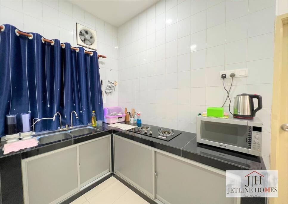 Melaka {Terraced House} / 8Pax/ WIFI/City photo 7