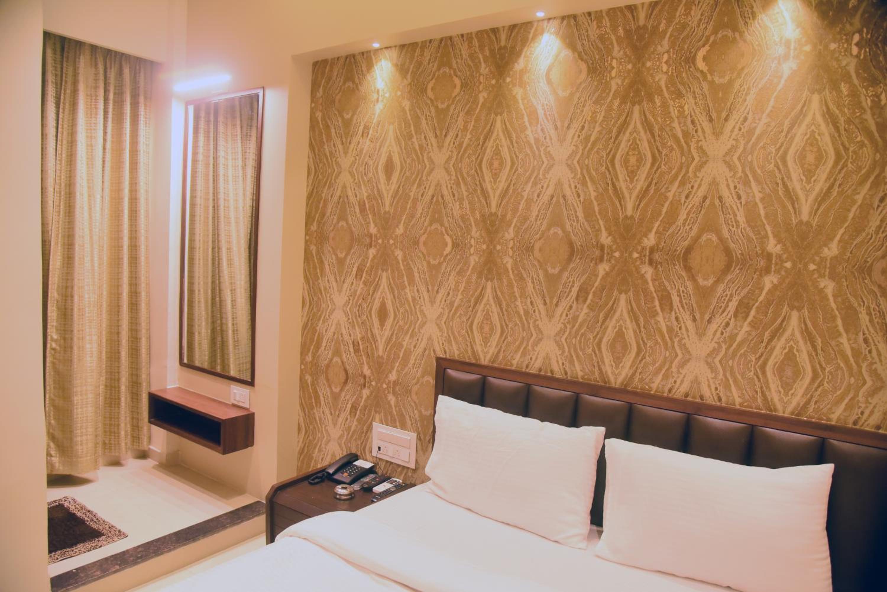 Aceotel Select Mayur
