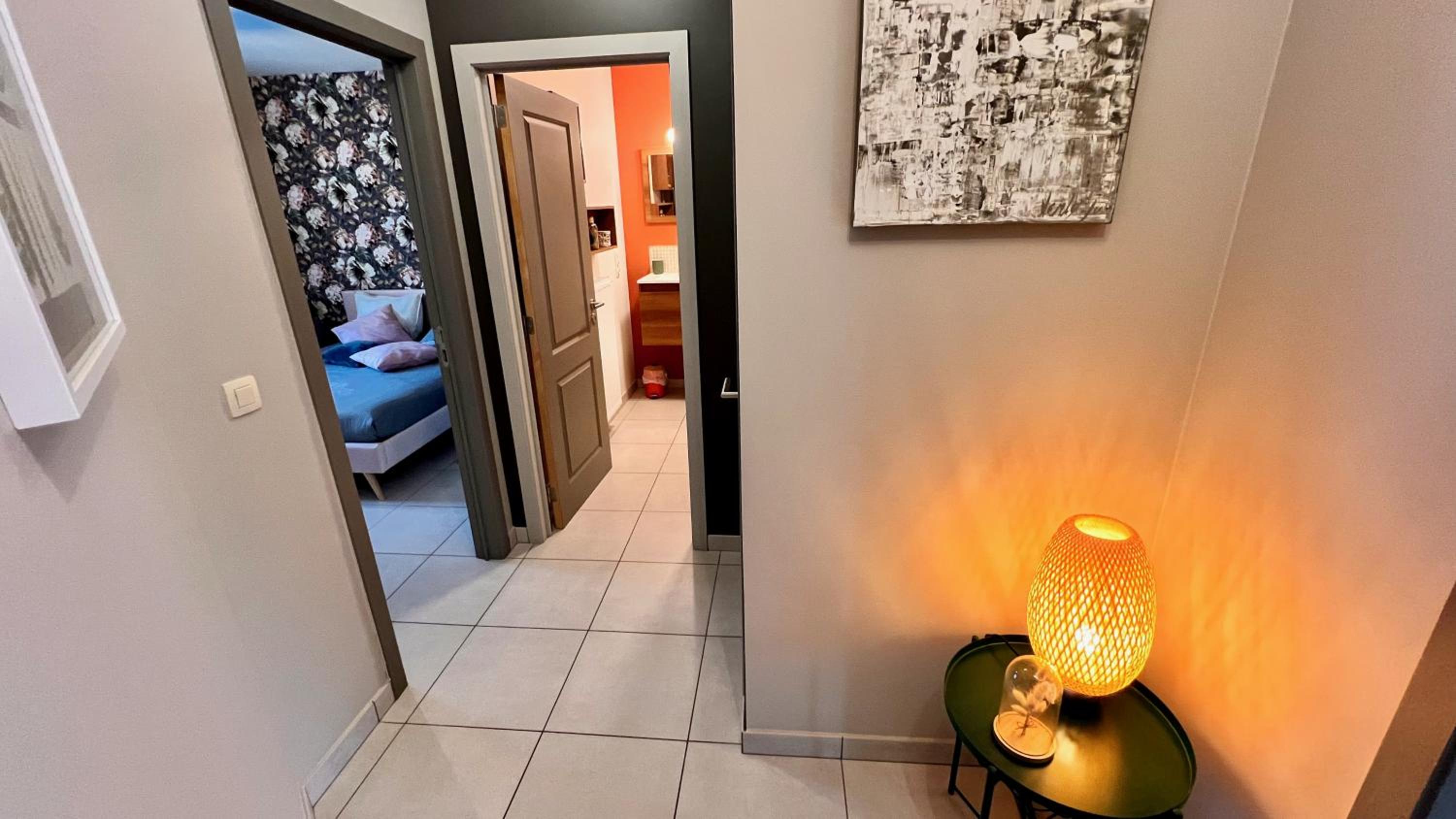 Appartement proche Pairi Daiza 6pers terrasse et jardin
