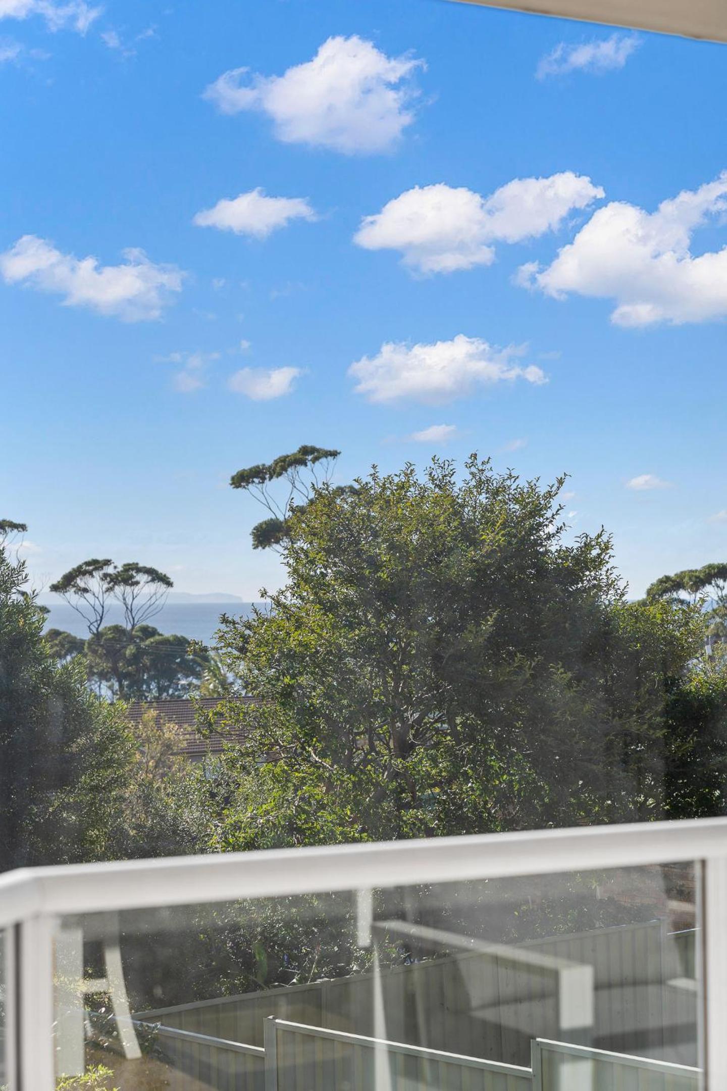 Mollymook Apartments with Ocean Views