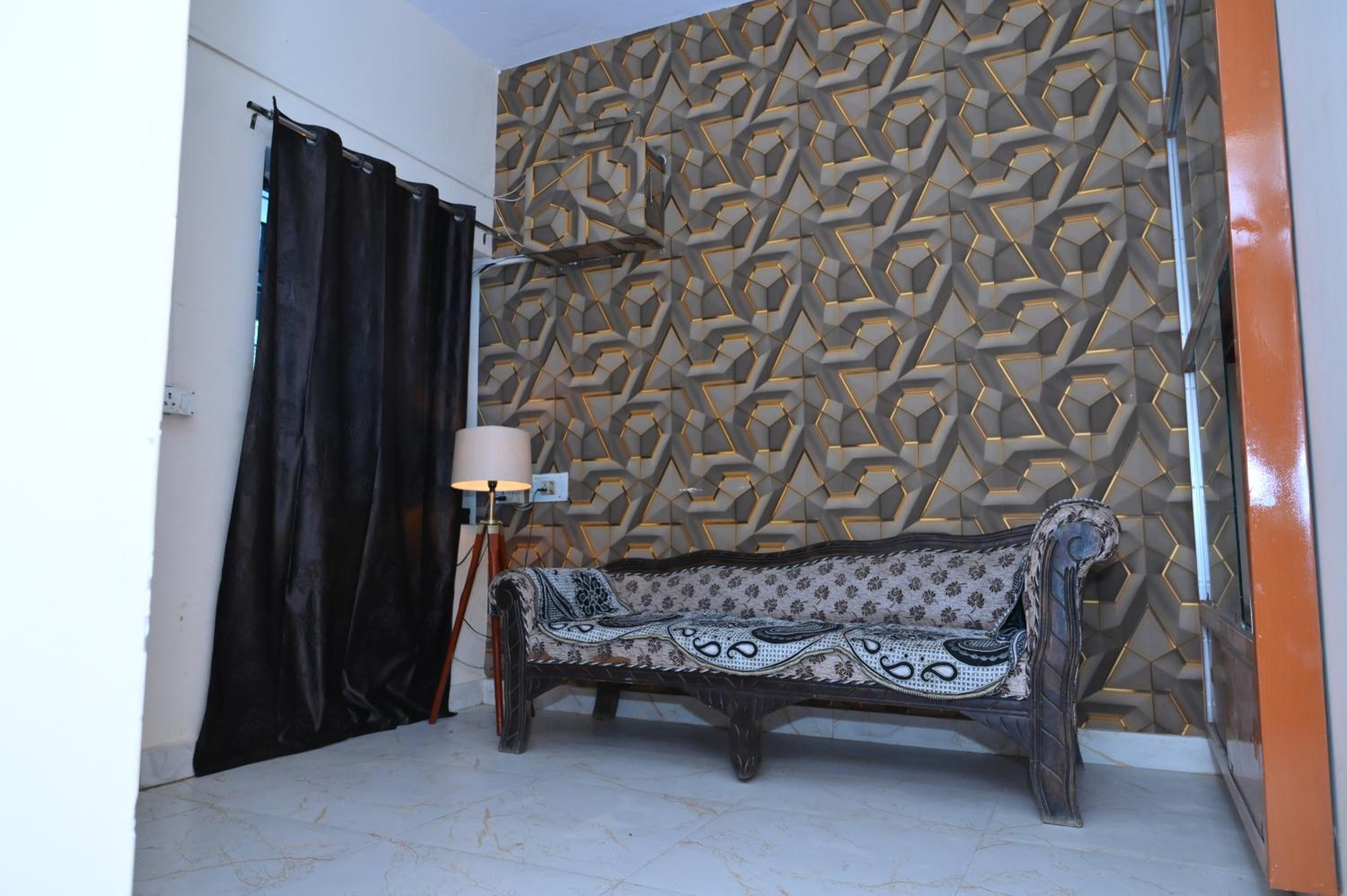 Privyrooms