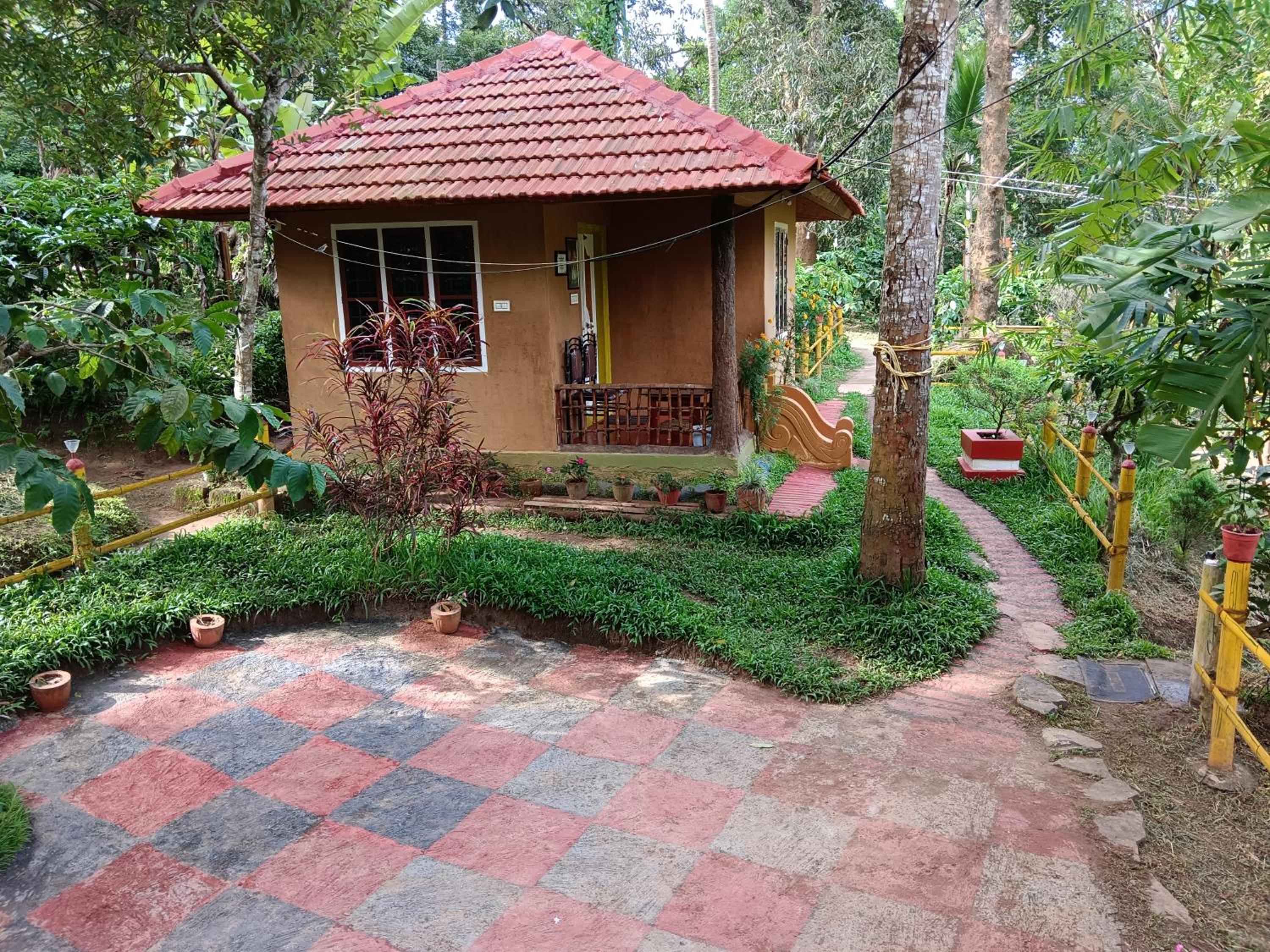 Kalidasa Tree House and Villa,Wayanad view 2
