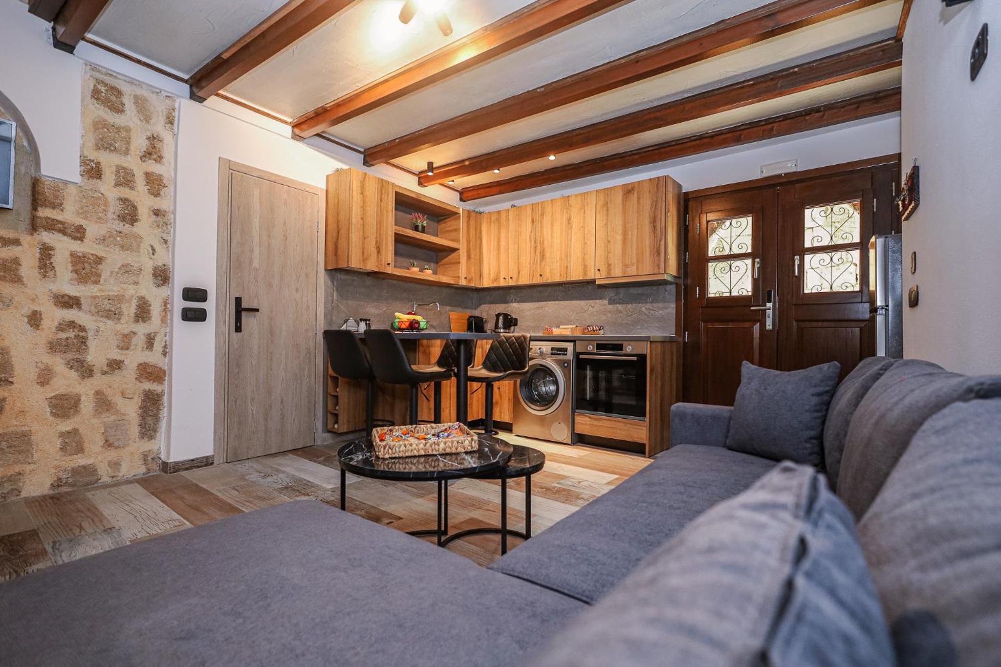 Medieval apartment Estiva