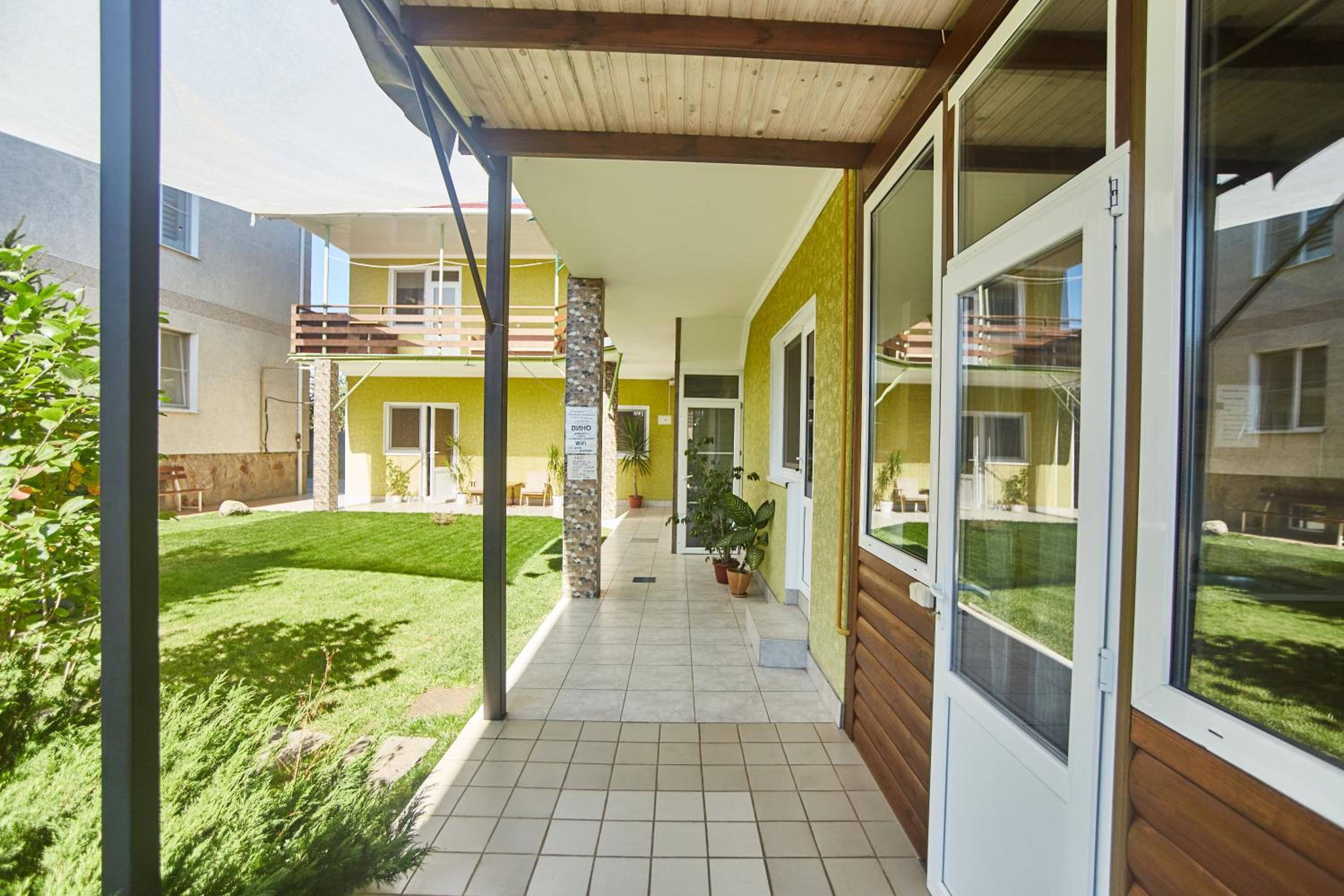 Green guest house view 5
