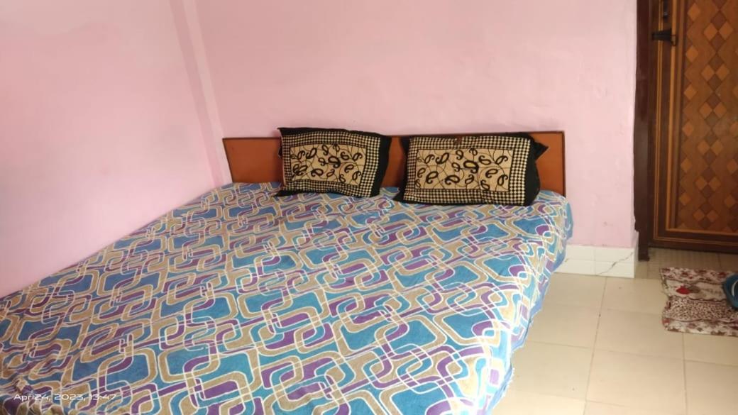Shivangari Home Stay By WB Homes