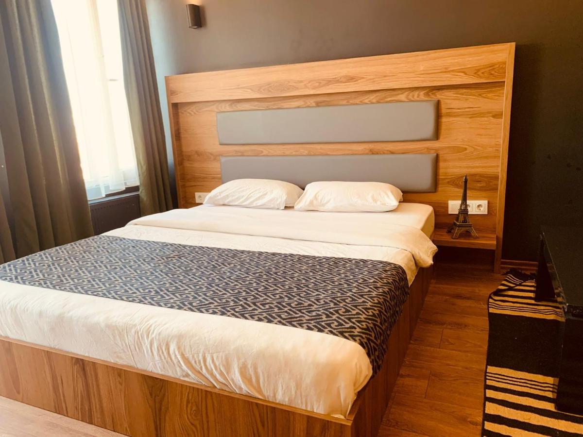 OTTO Boutique - Image 9