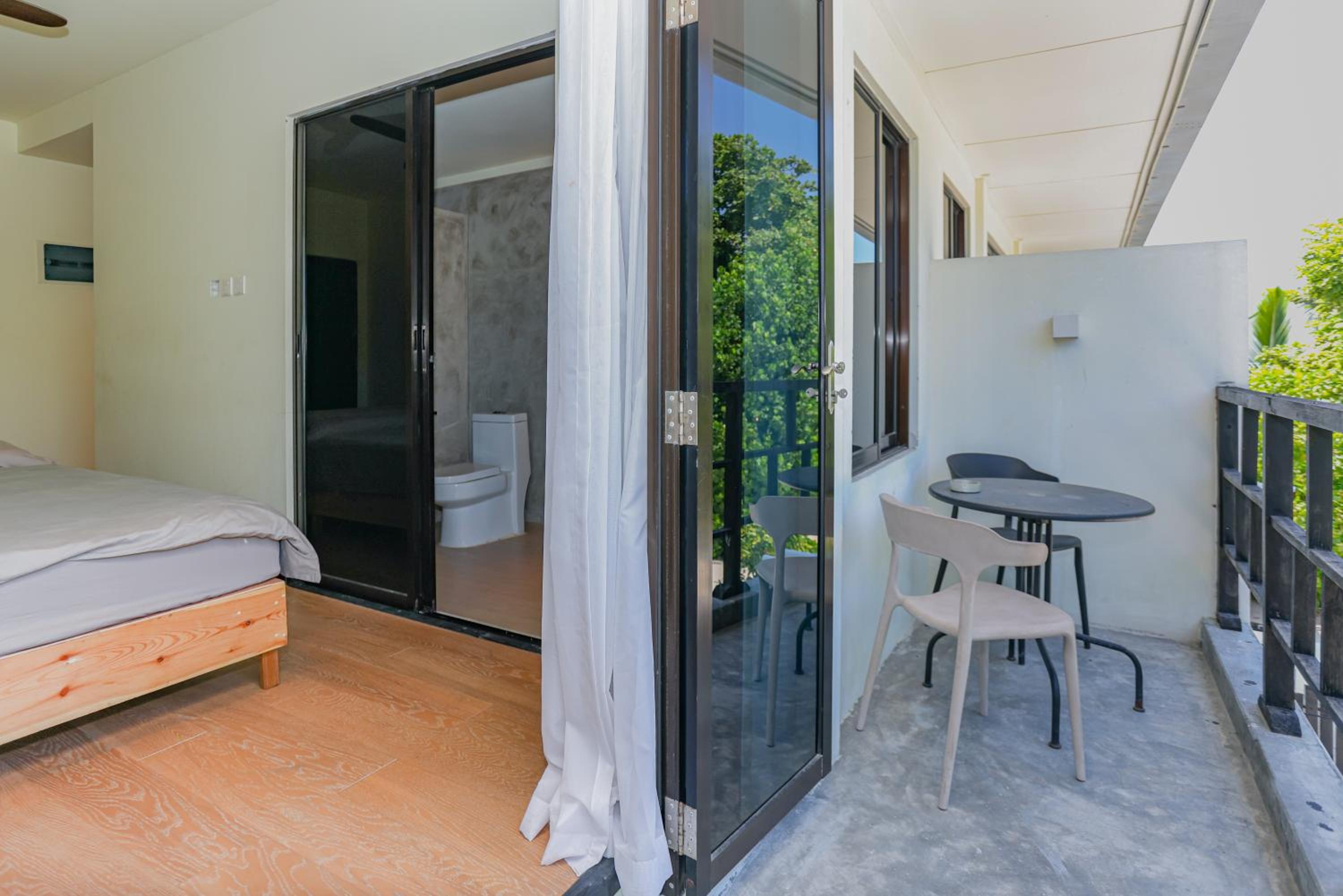 Tranquila Beach Hotel