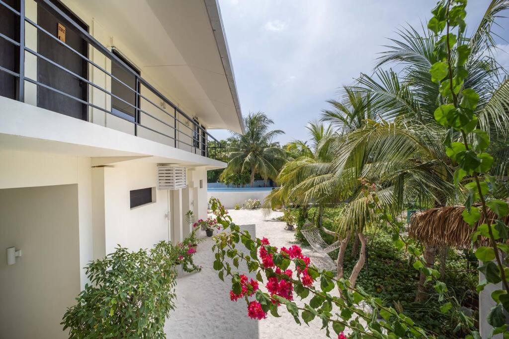 Tranquila Beach Hotel