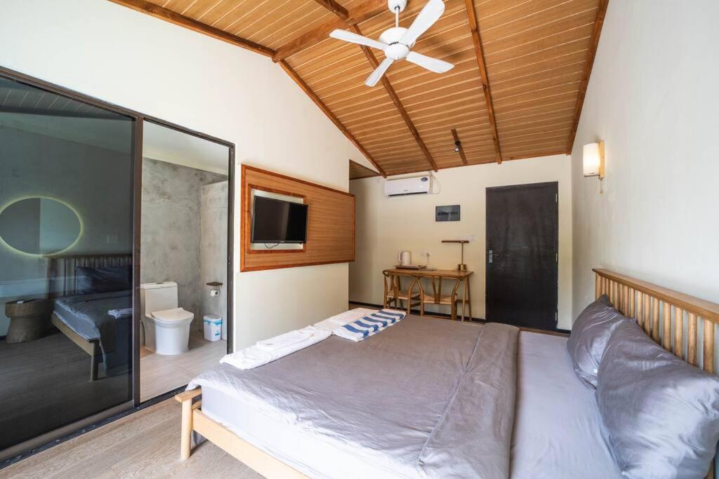Tranquila Beach Hotel