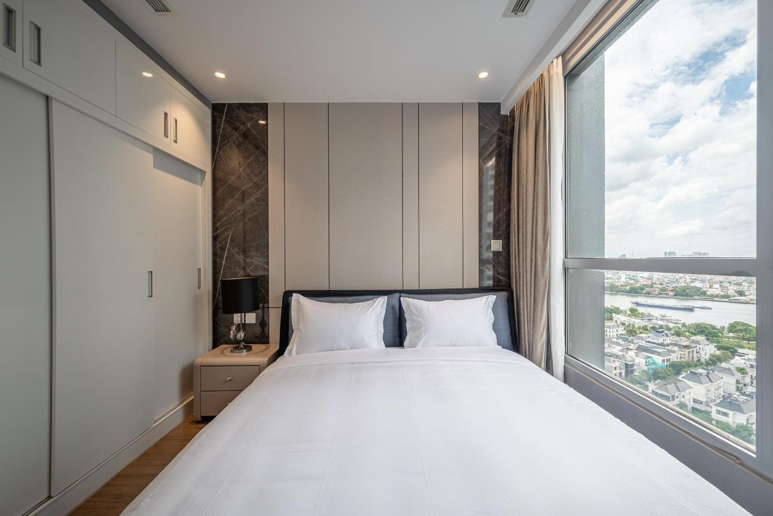 Vinhomes Central Park Luxury Apartment 1,2,3,4 bedroom, Landmark 81 area