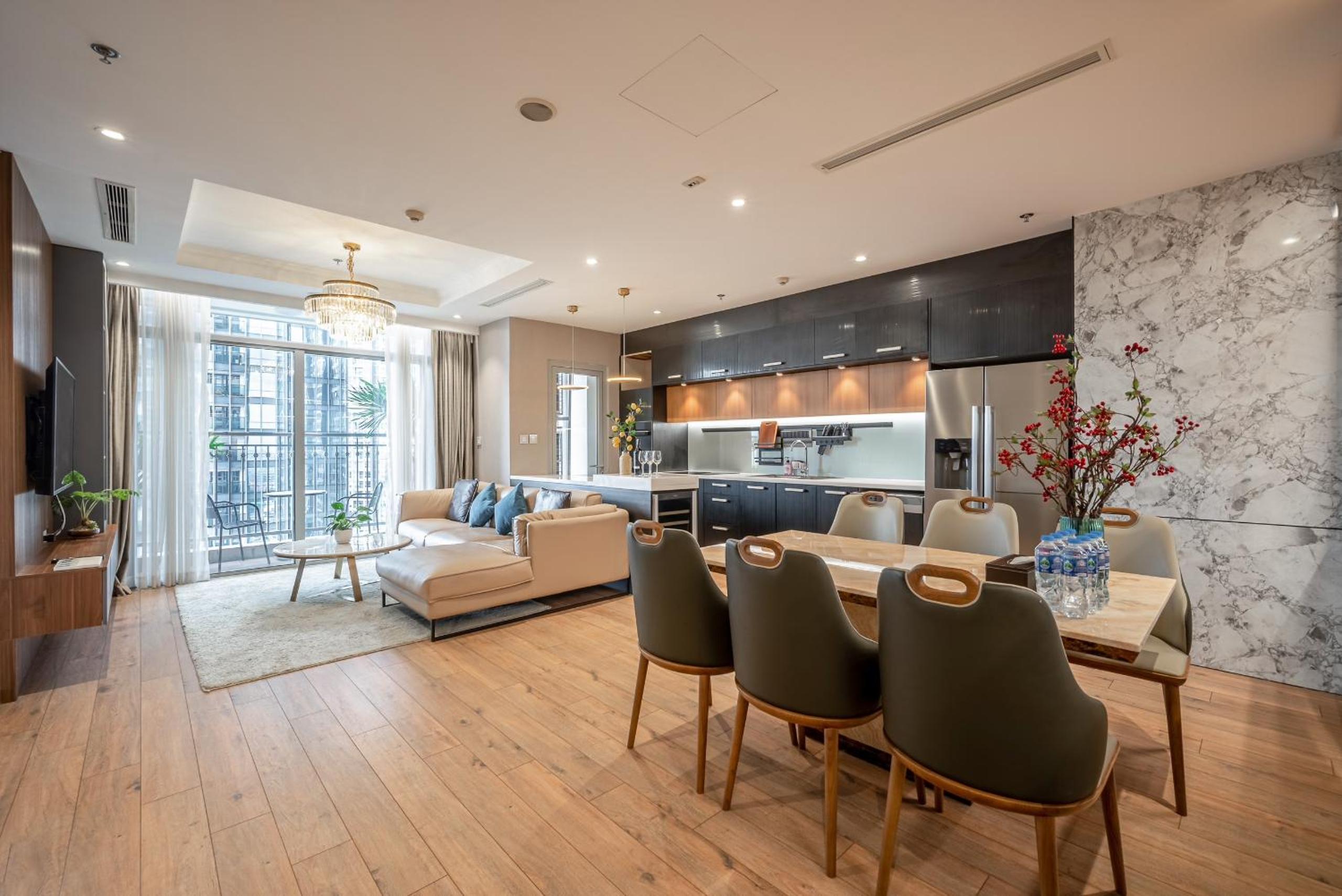 Vinhomes Central Park Luxury Apartment 1,2,3,4 bedroom, Landmark 81 area