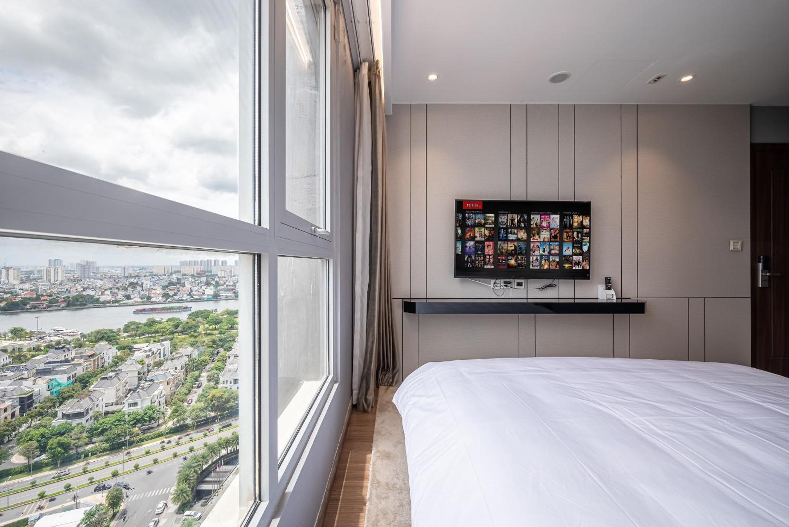 Vinhomes Central Park Luxury Apartment 1,2,3,4 bedroom, Landmark 81 area