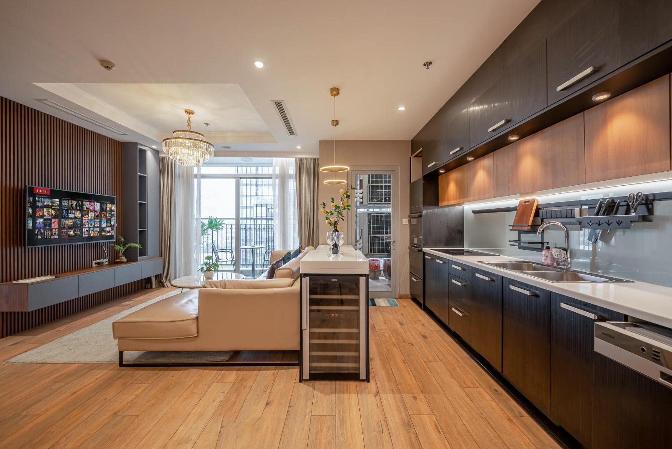 Vinhomes Central Park Luxury Apartment 1,2,3,4 bedroom, Landmark 81 area