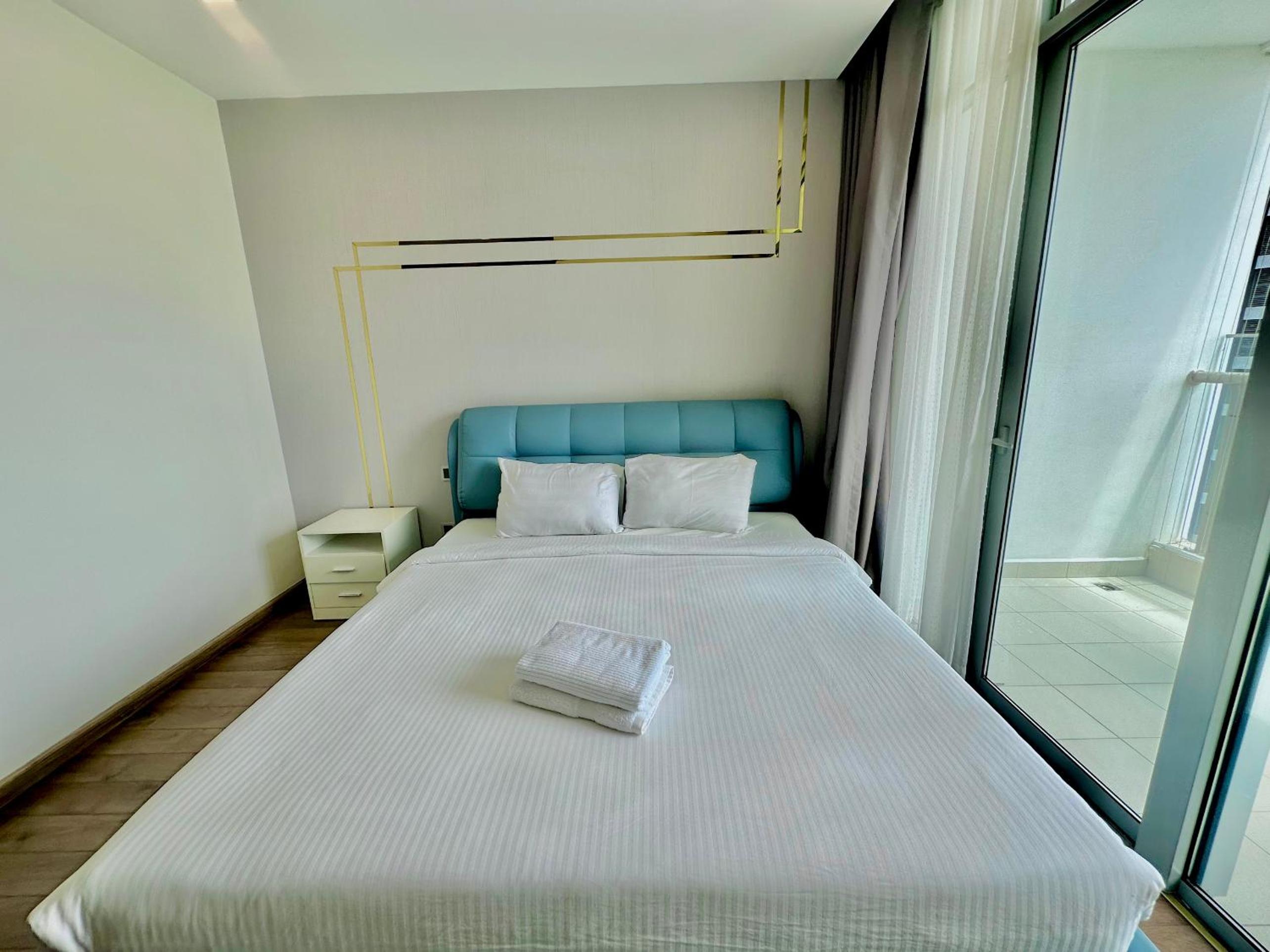 Vinhomes Central Park Luxury Apartment 1,2,3,4 bedroom, Landmark 81 area