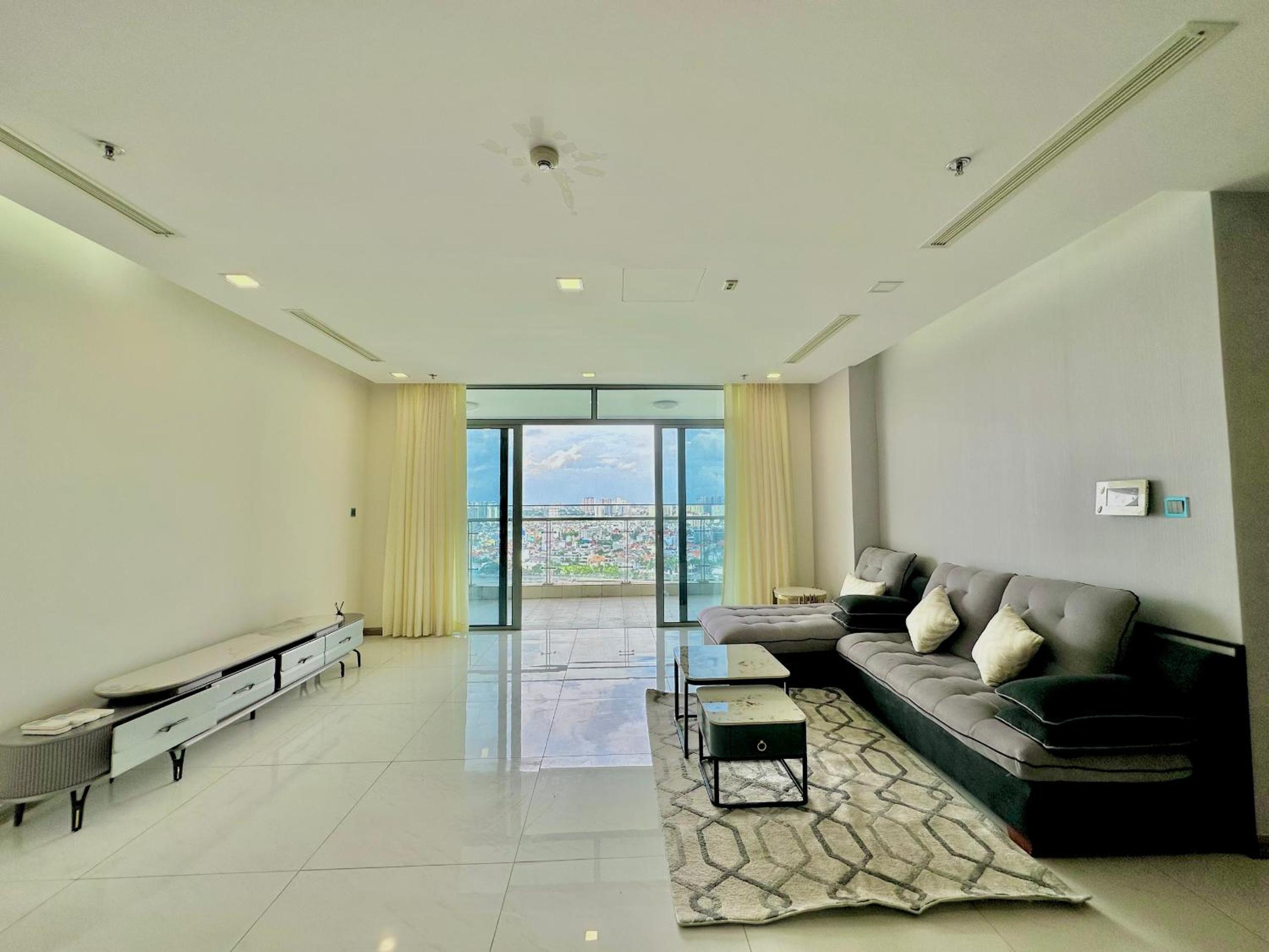 Vinhomes Central Park Luxury Apartment 1,2,3,4 bedroom, Landmark 81 area