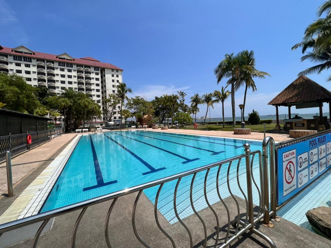 Glory beach private PD photo 4