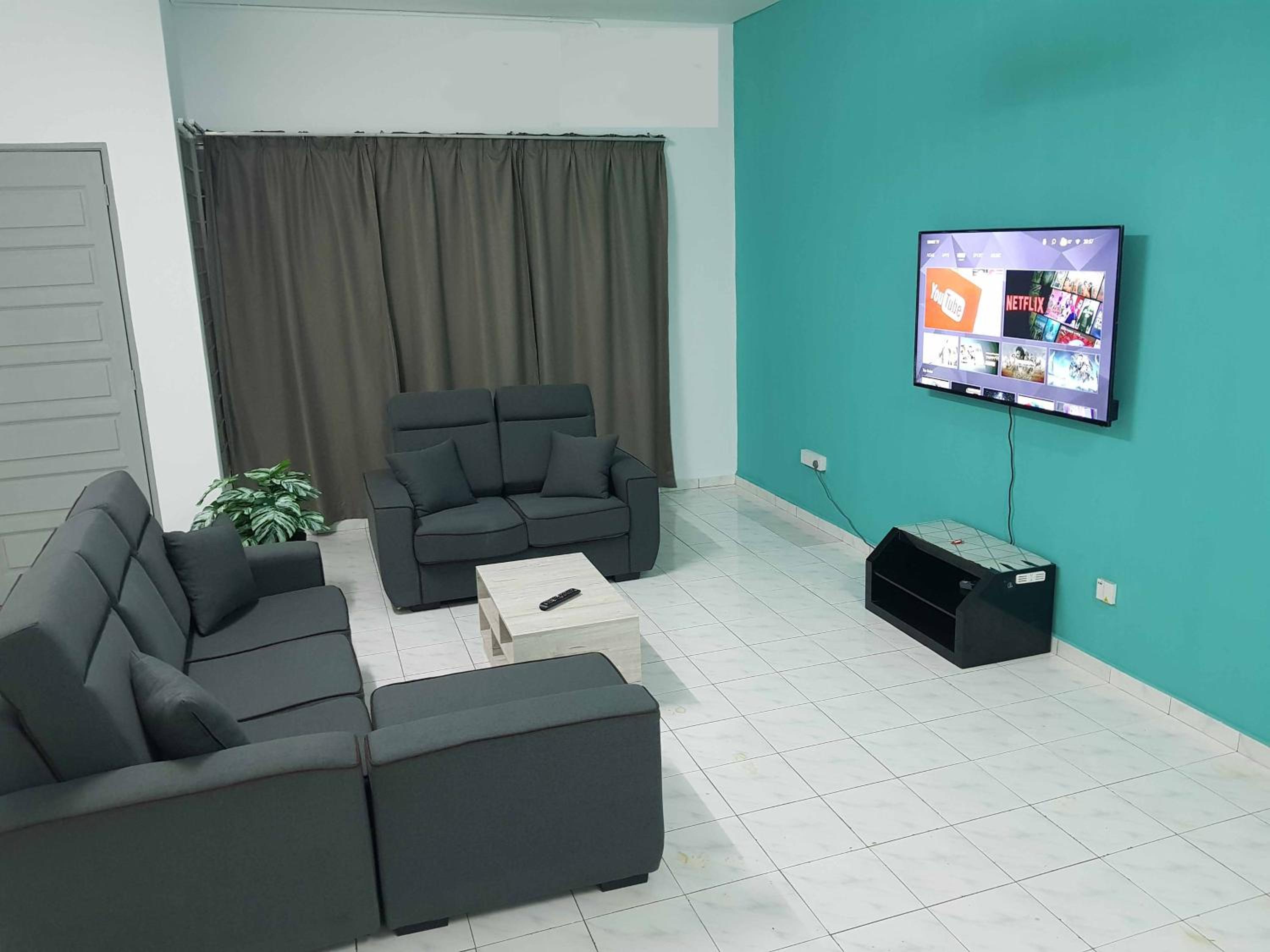 4 Bedroom House Indera Mahkota 8 Kuantan Homestay photo 6
