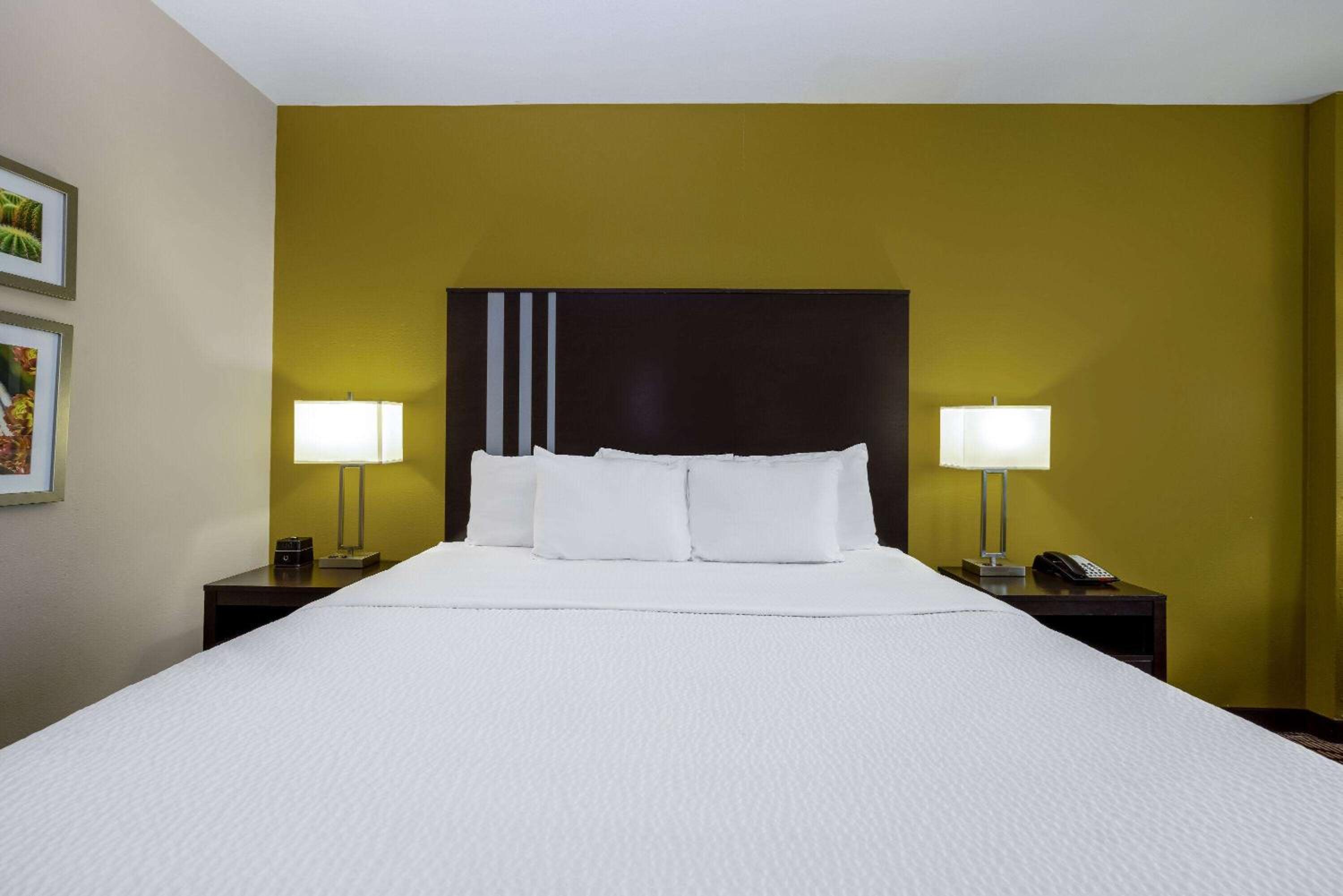 La Quinta by Wyndham Artesia