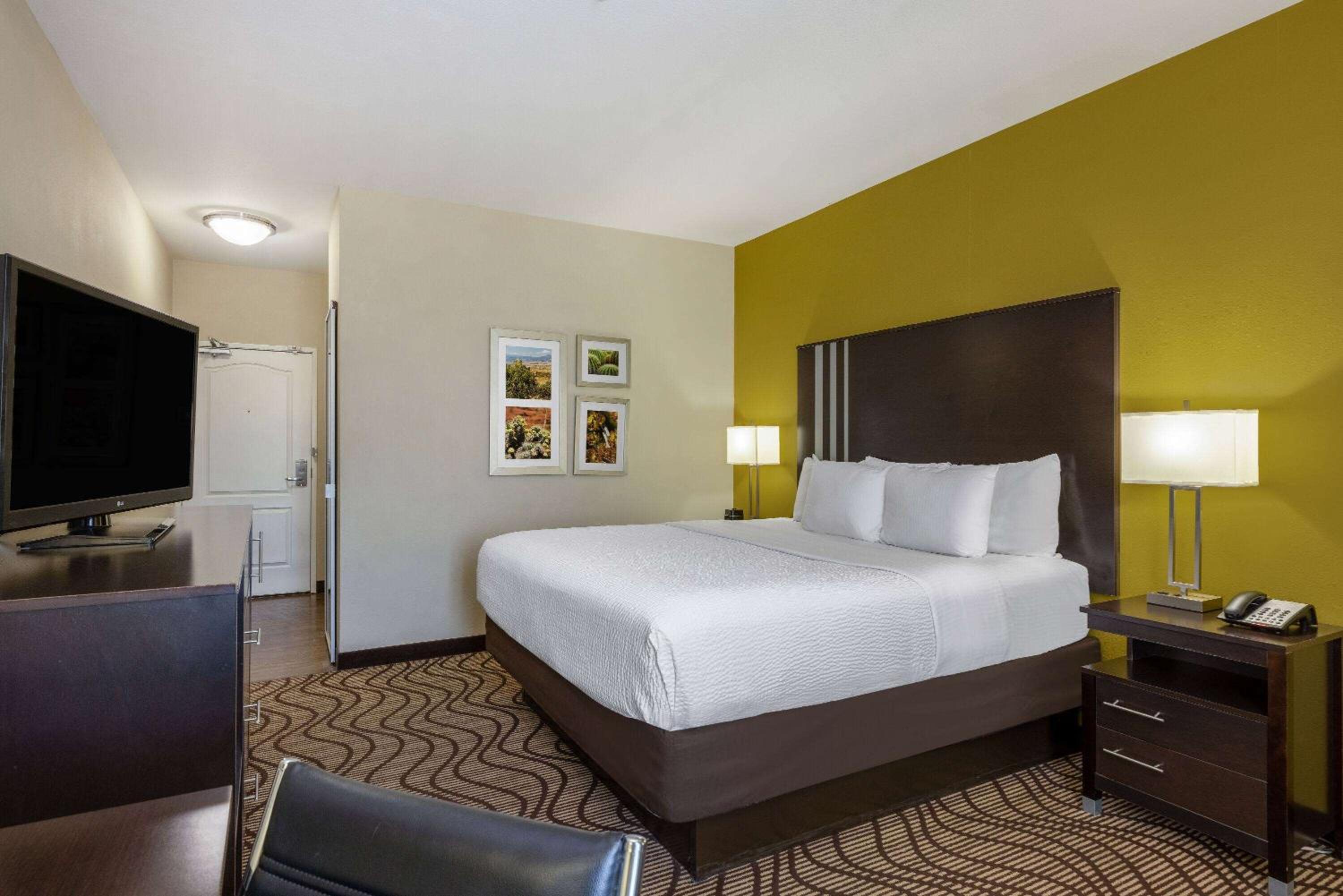 La Quinta by Wyndham Artesia