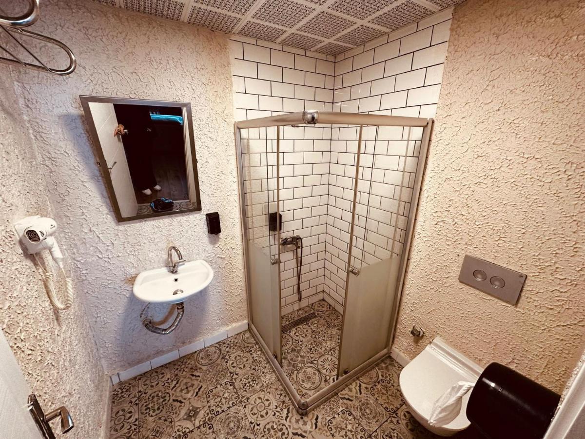 OTTO Boutique - Image 16