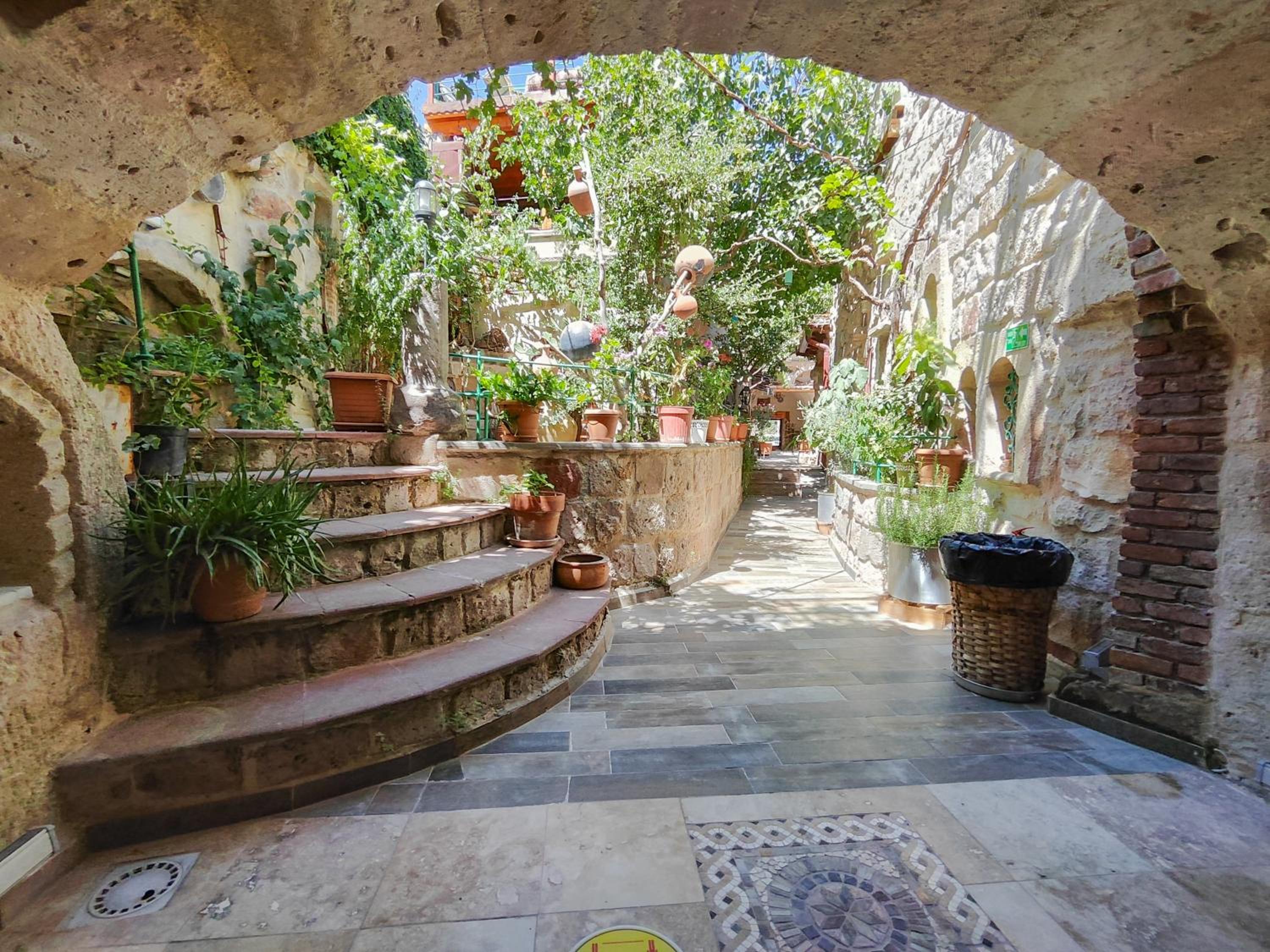 Vintage Cave House Hotel - Image 41