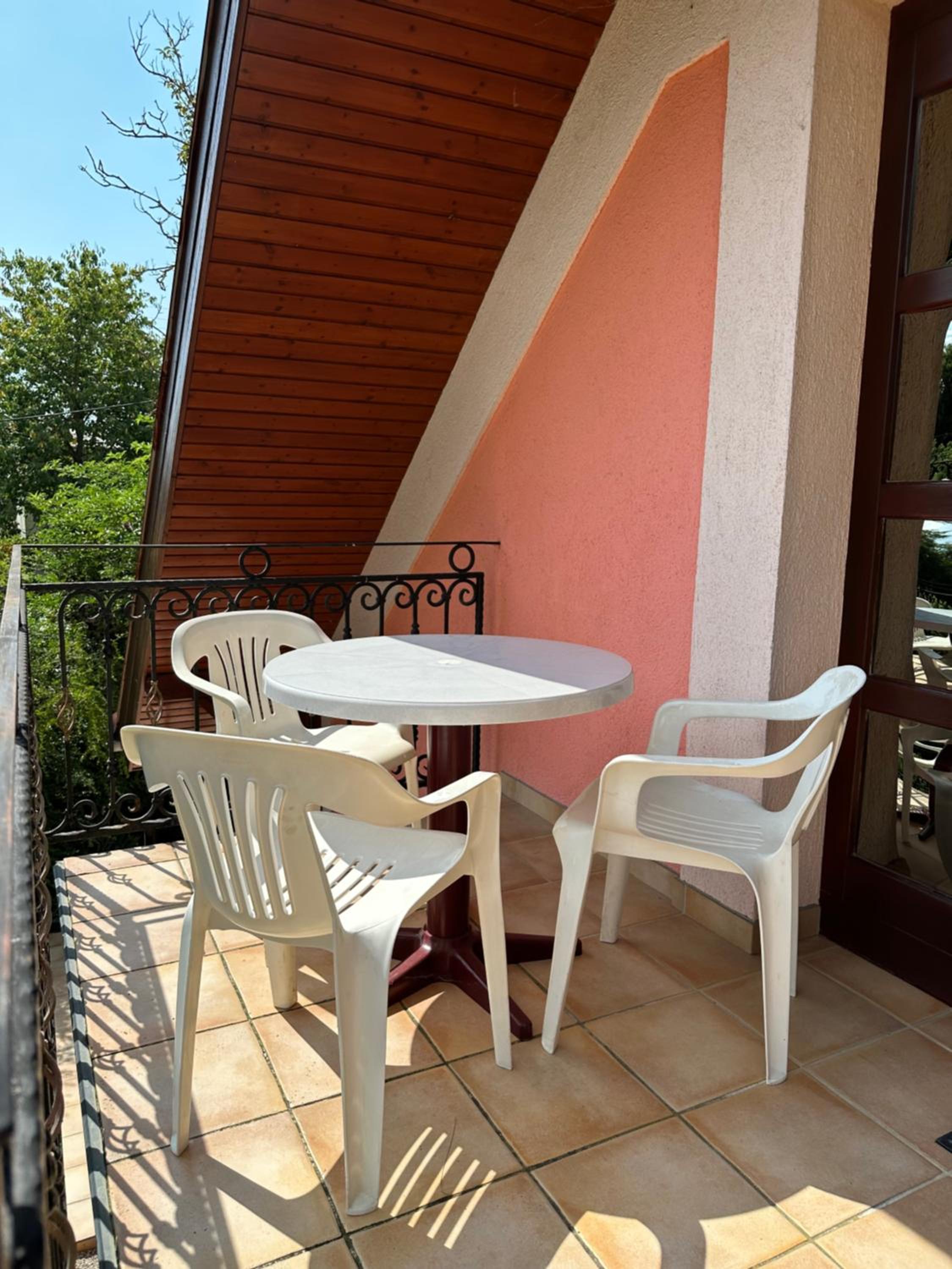 Apartment Roman villa