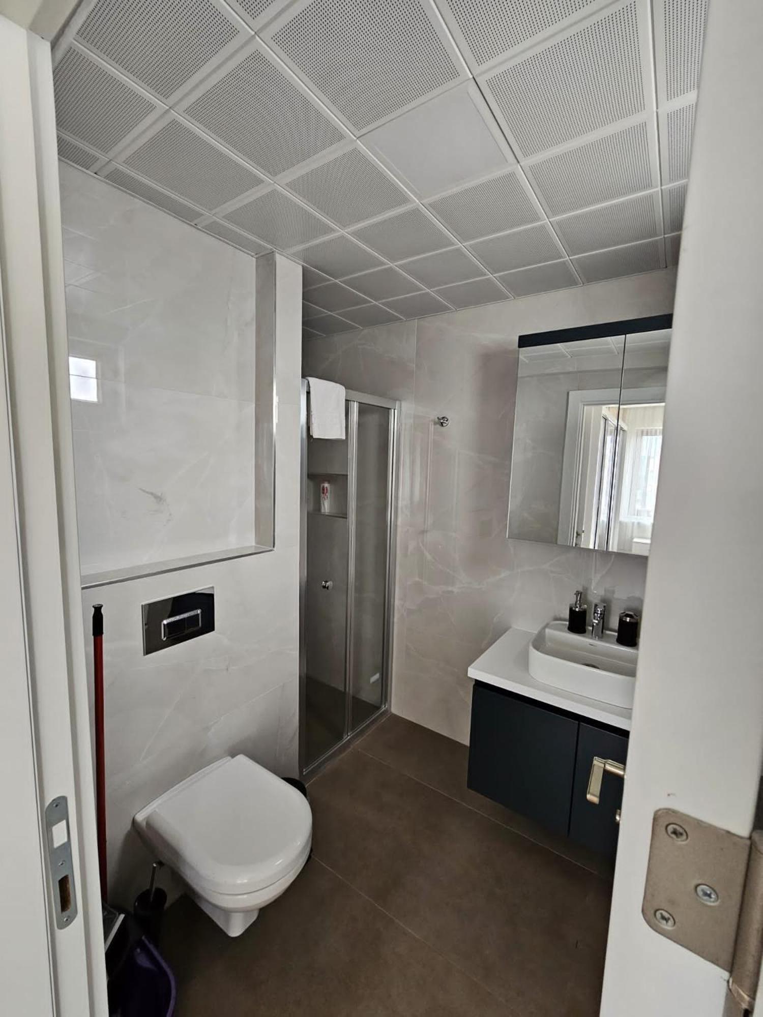 Lara Park Suites