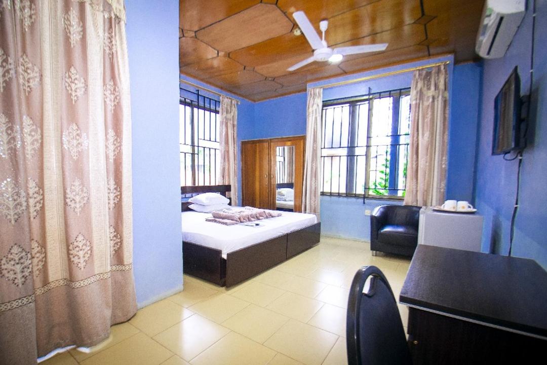 Kiverly Hotel view 2