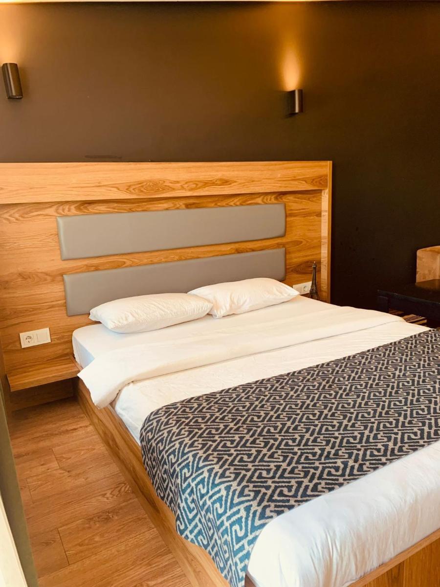 OTTO Boutique - Image 5