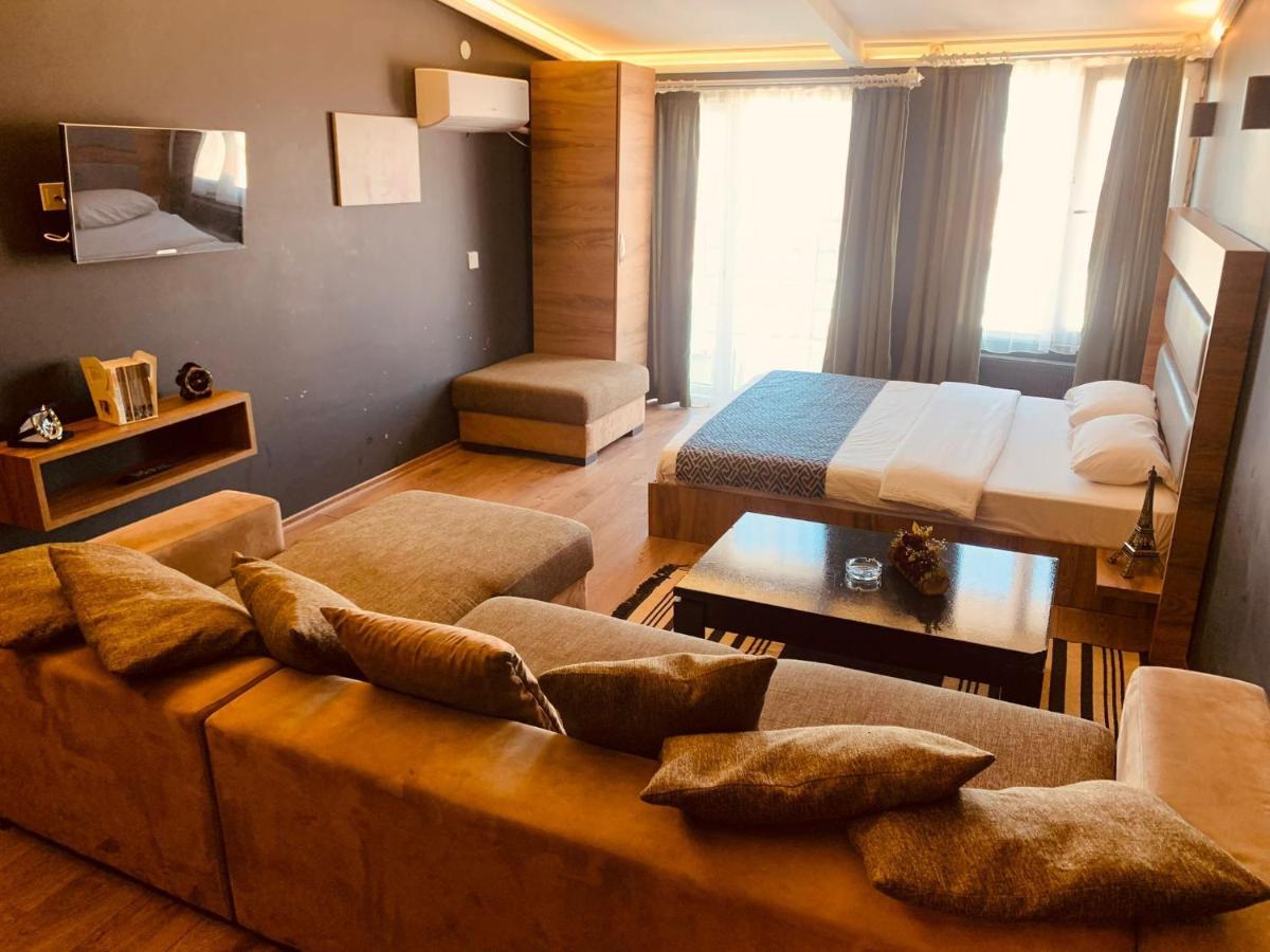 OTTO Boutique - Image 17