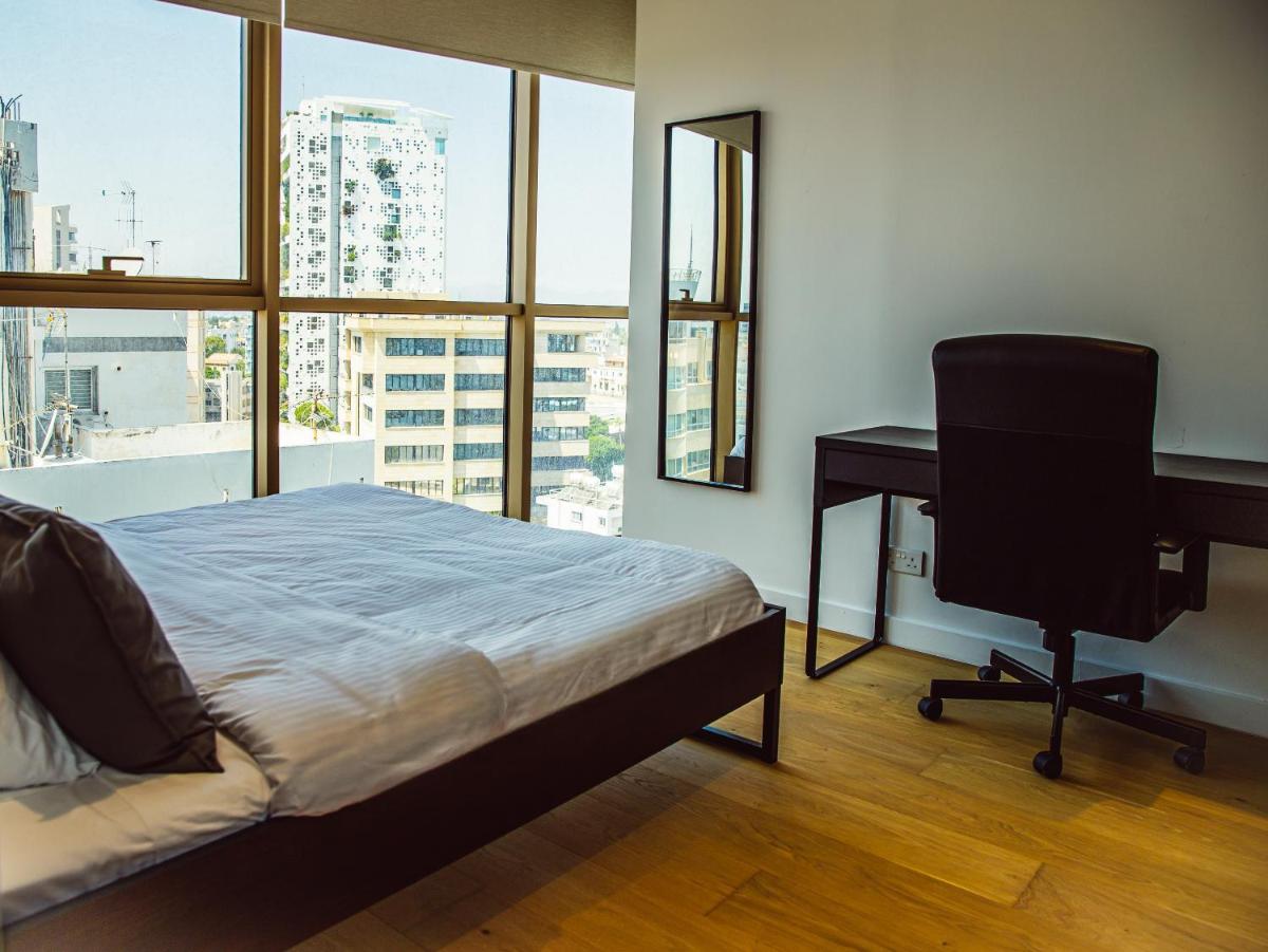 Phaedrus Living: 360 Tower Luxury Flat
