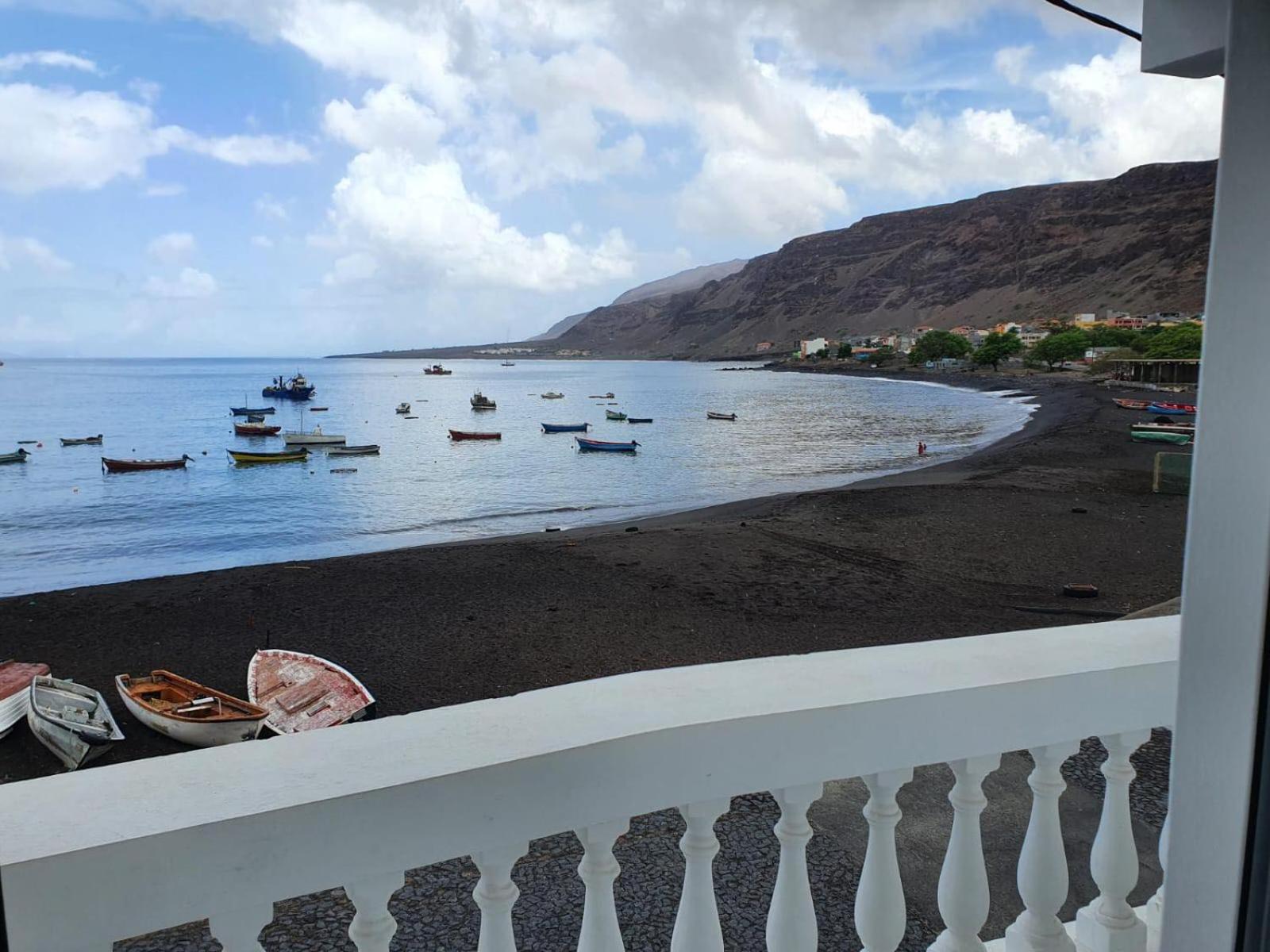 Seaview Apartment