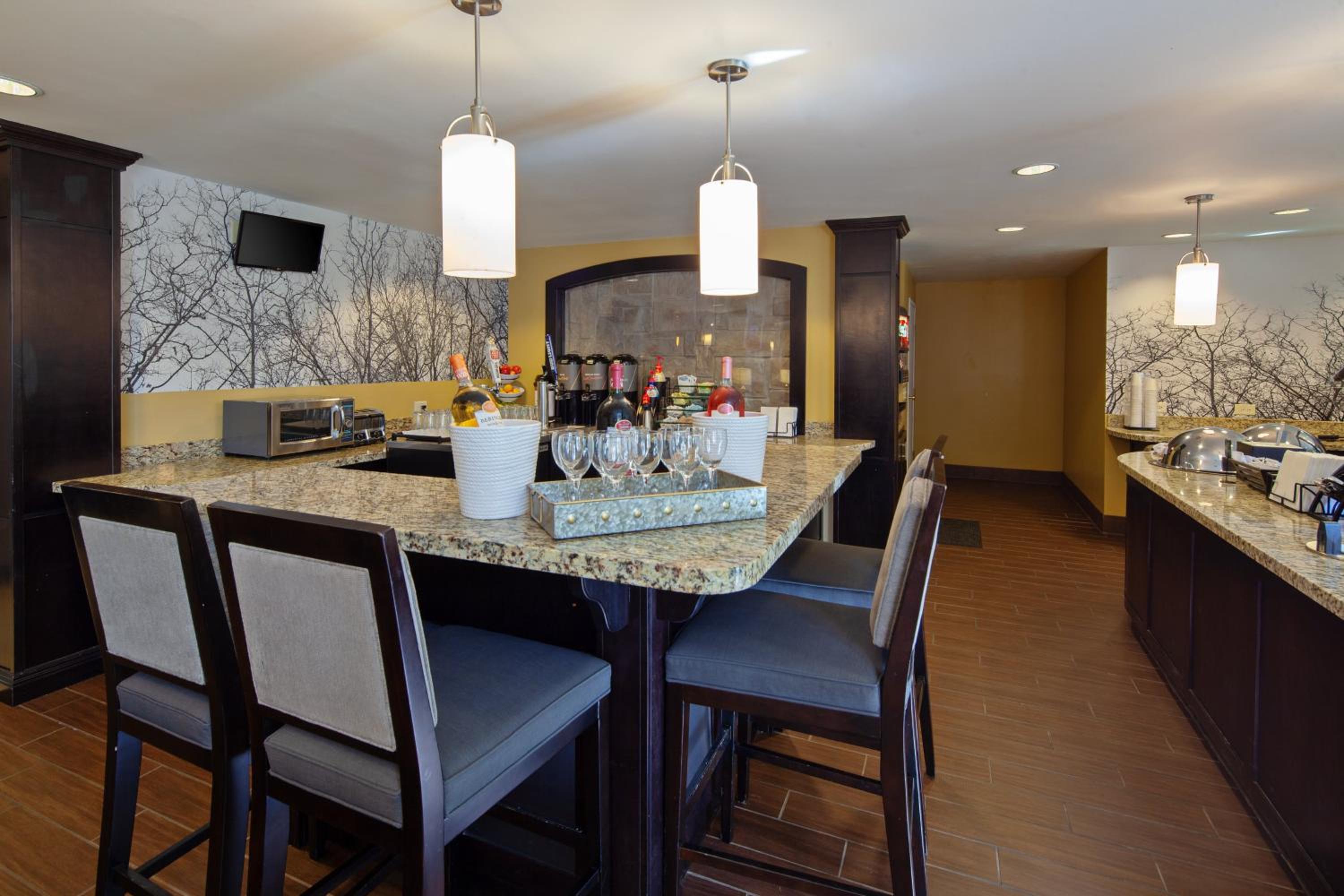 Fairfield Vacations - Staybridge Suites Fairfield Napa Valley Area, an IHG Hotel - Property Image 76
