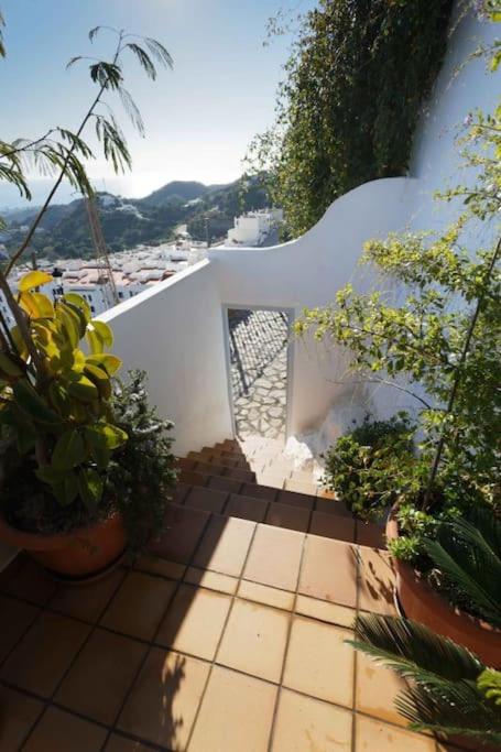 Lovely house with spectacular view