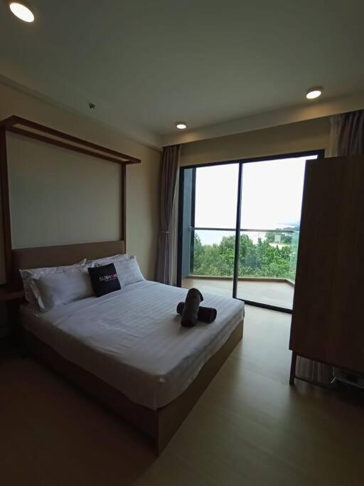Timurbay Seafront Residence By Seaview Bliss photo 2