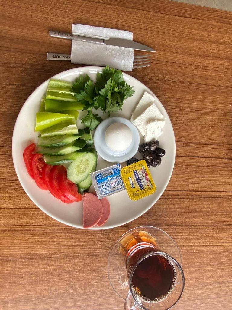 Lukka Suit Otel - Image 19