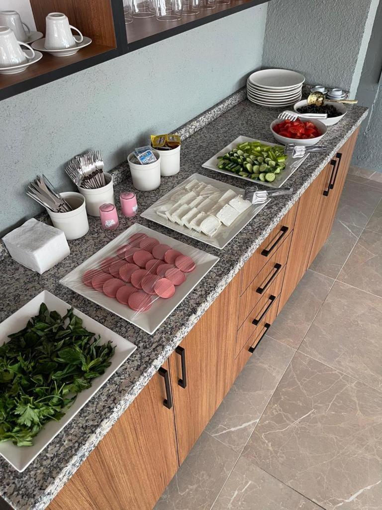 Lukka Suit Otel - Image 18