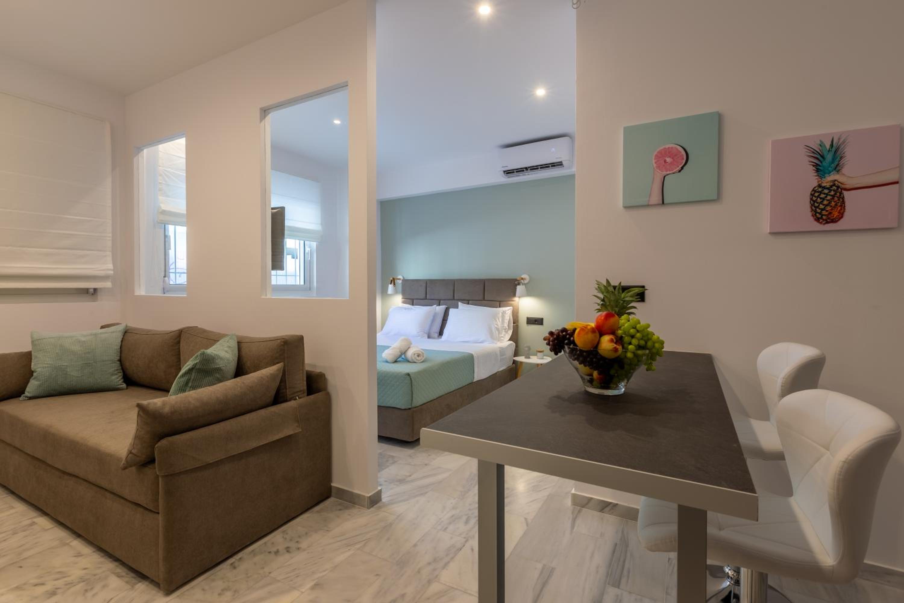 Mandevilia Suites