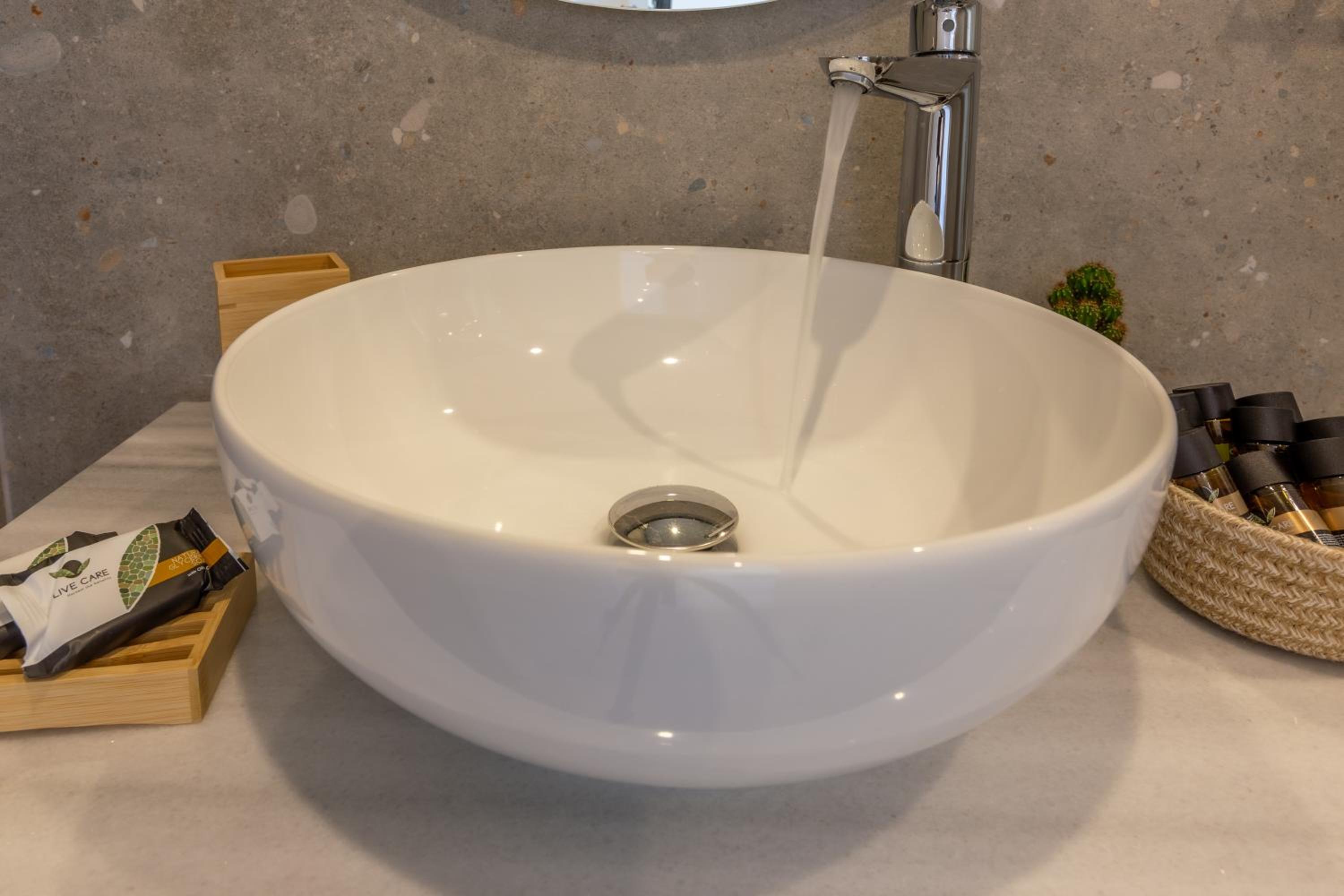 Mandevilia Suites