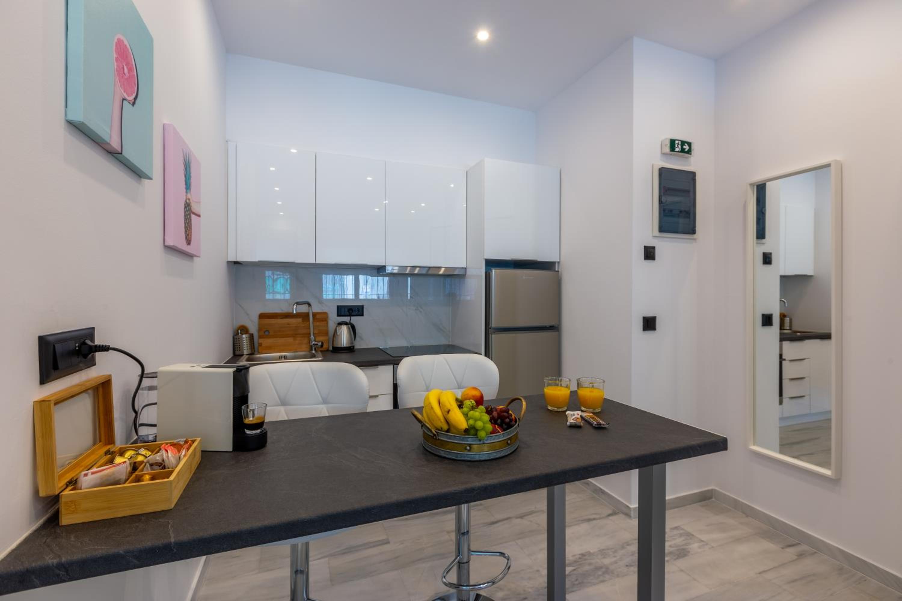 Mandevilia Suites