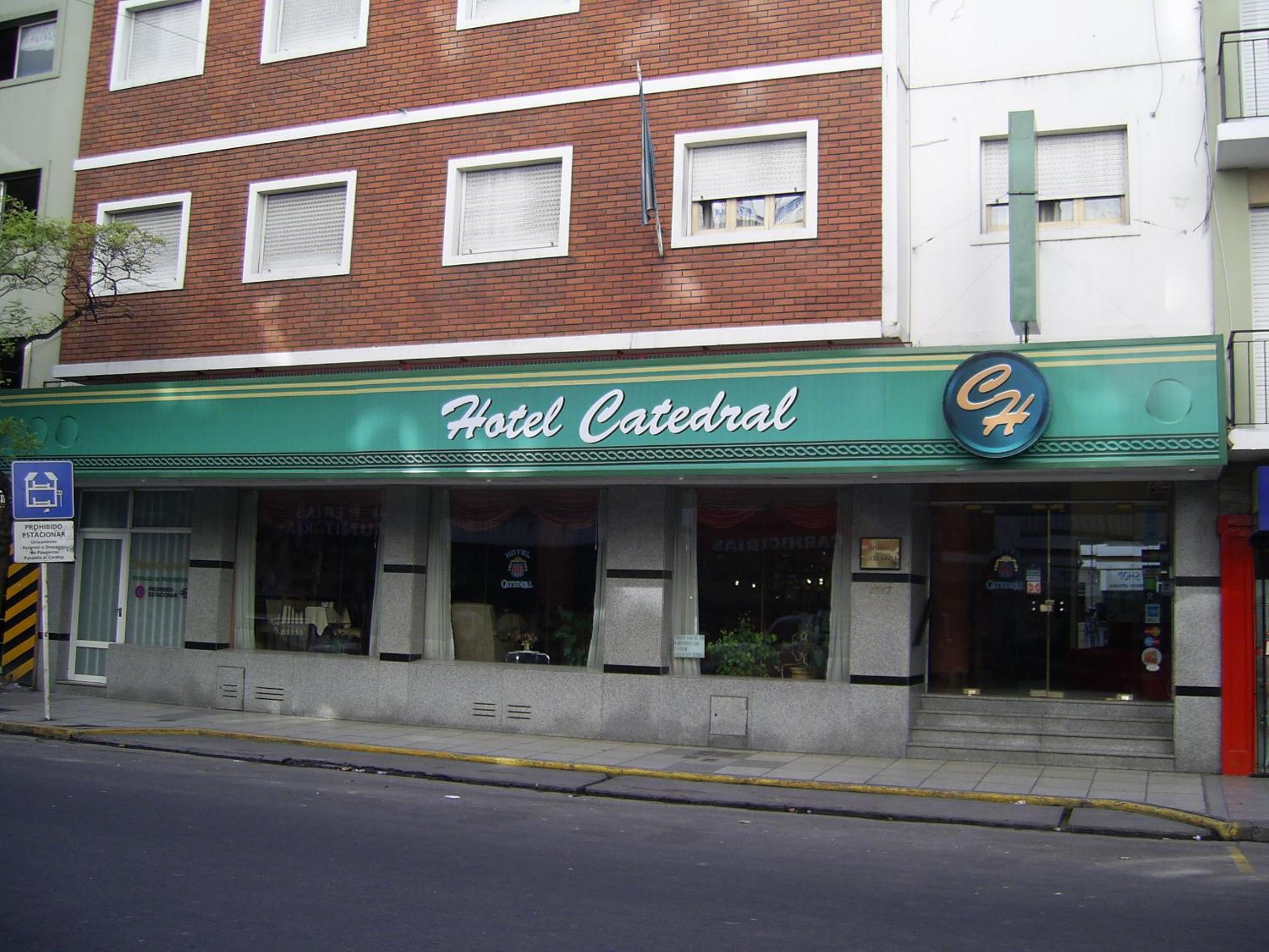 Hotel Catedral - Image 1