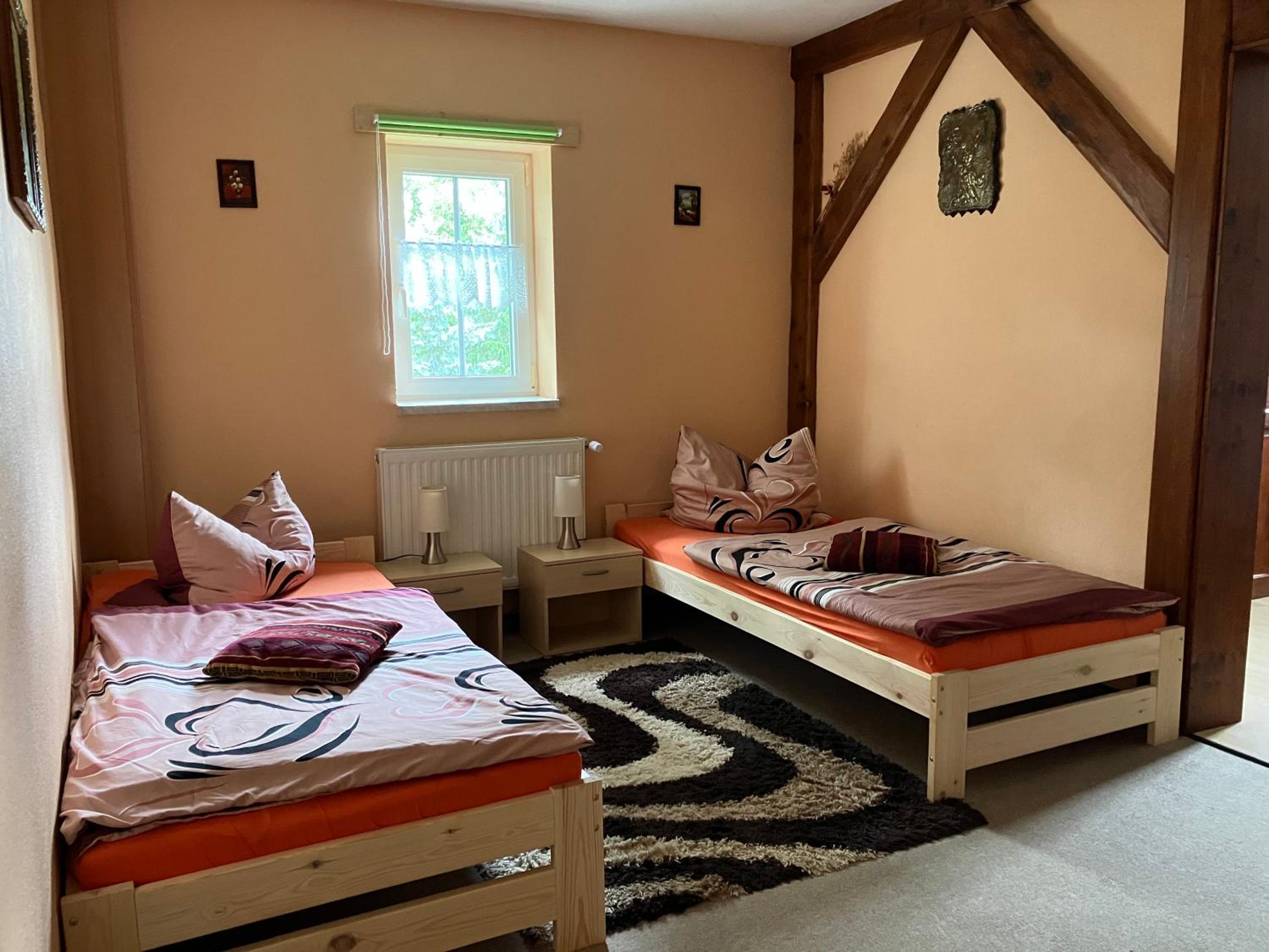 Doppelzimmer & Familienzimmer vom Friesenhof Wieratal