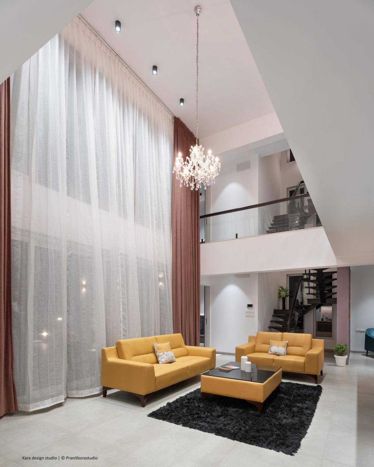 Redhomex Square villa