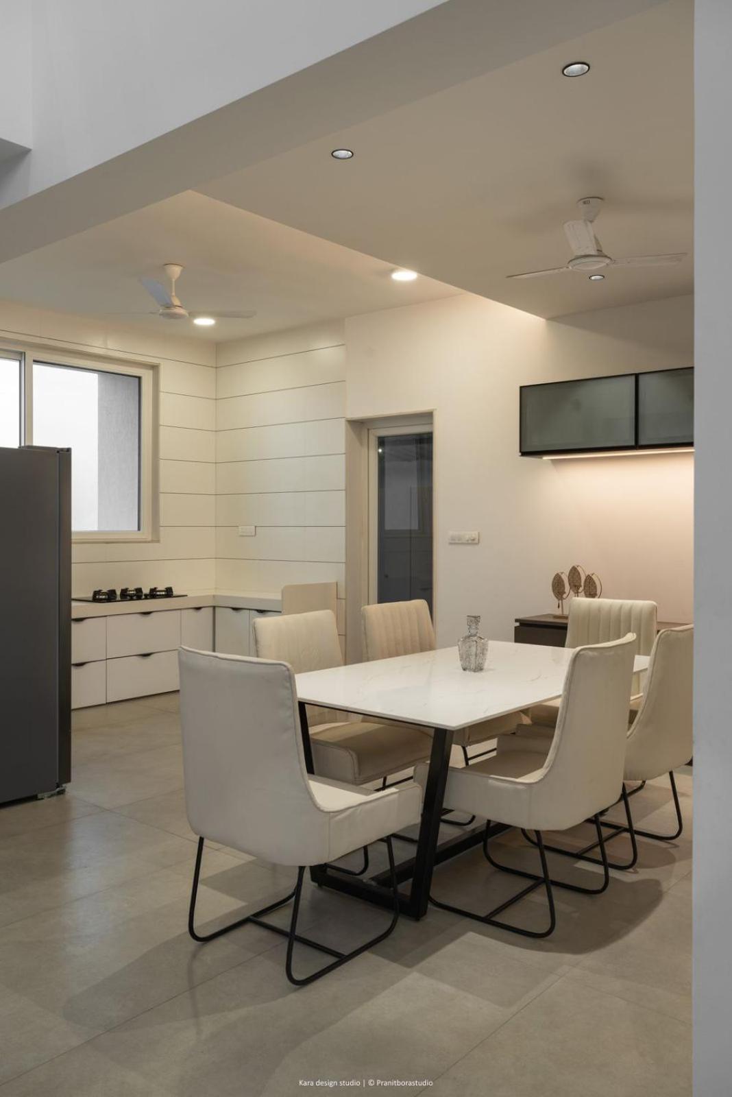 Redhomex Square villa
