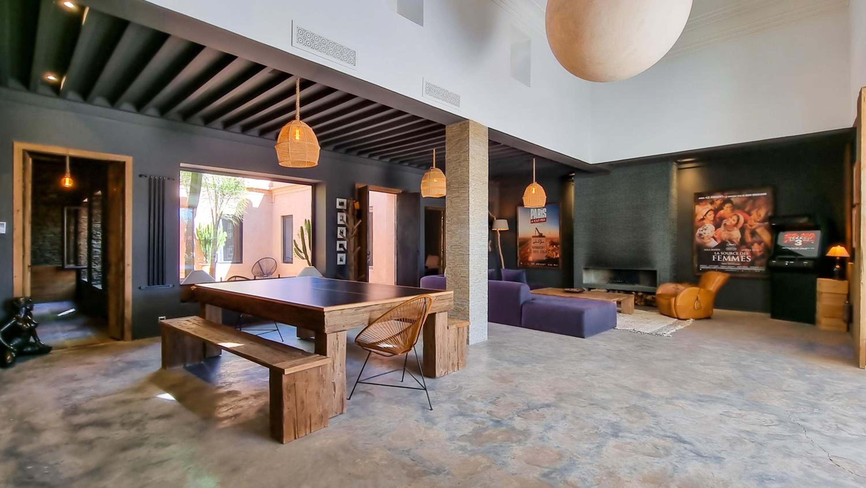 lounge
