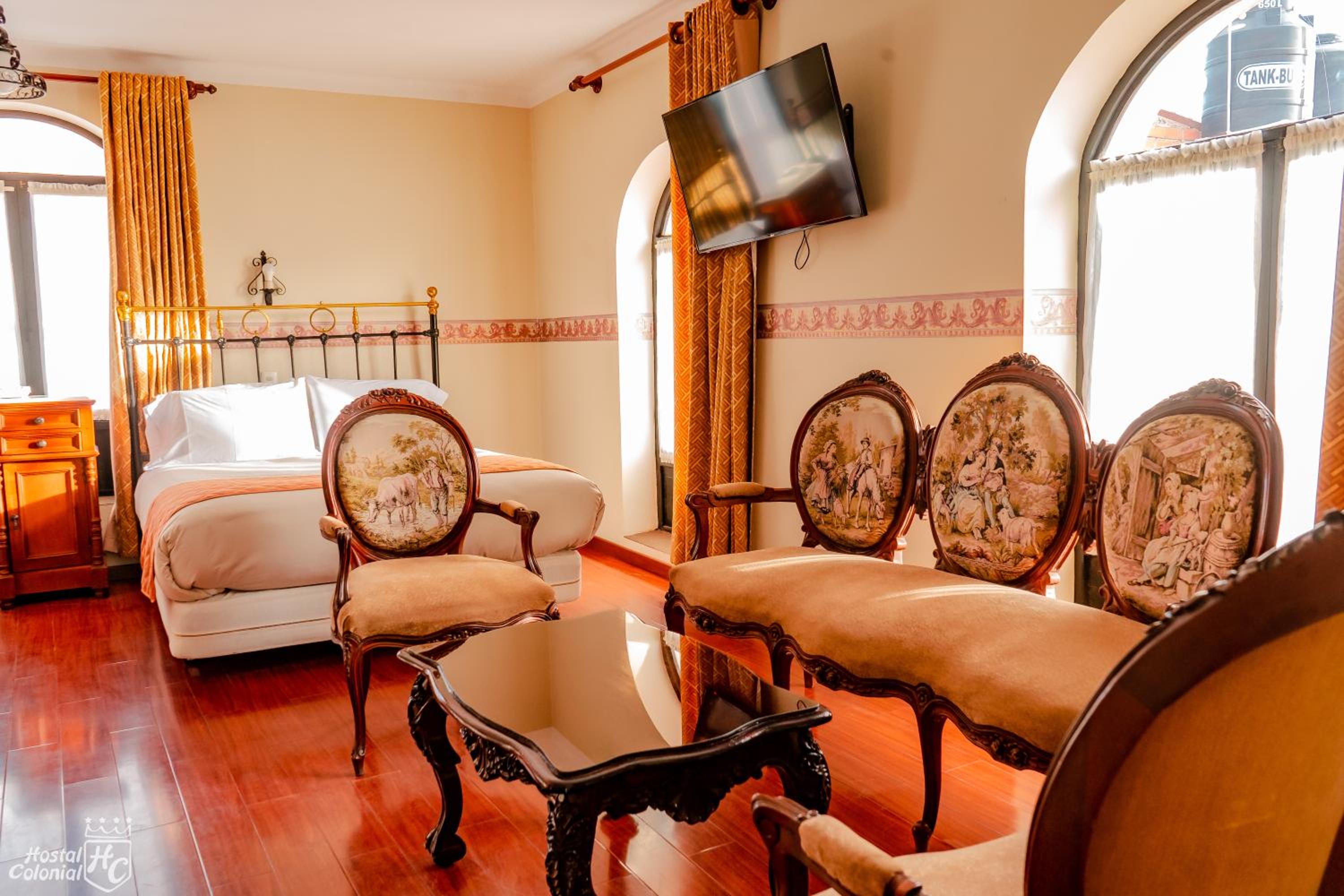 Colonial Hotel Boutique